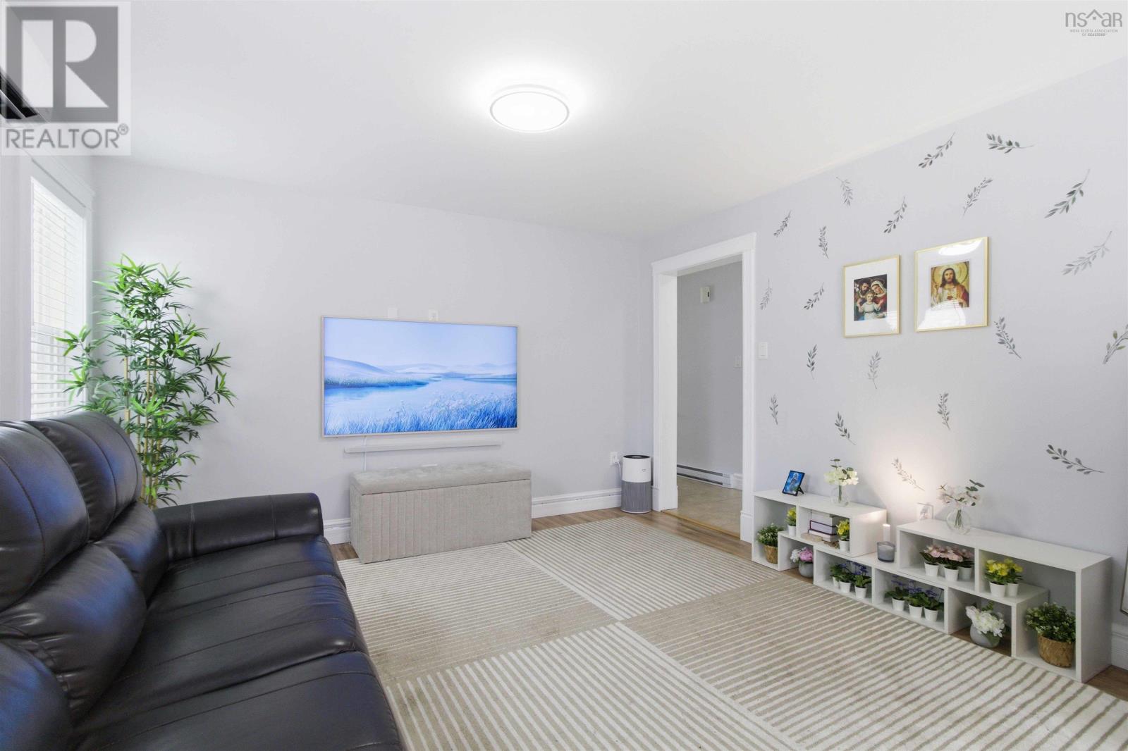 Property 6 of 30 of 116 Kali Lane