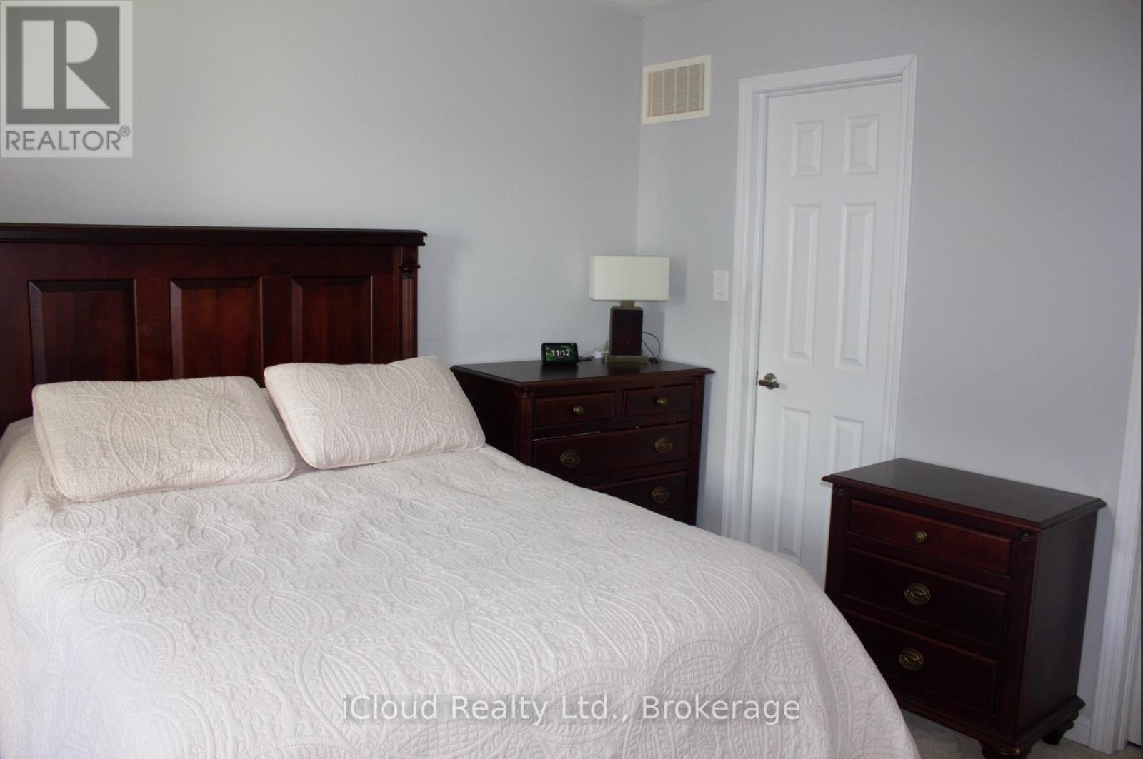 118 BAYCLIFFE CRESCENT - 6