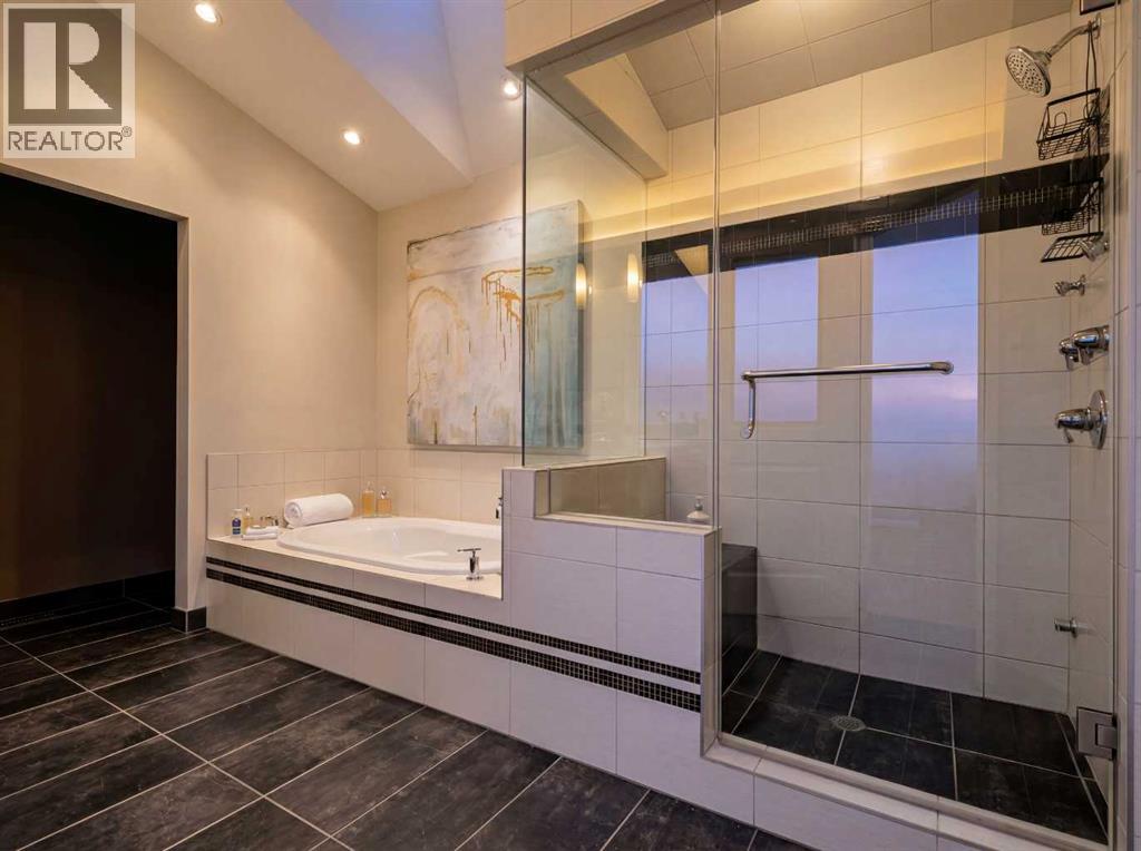 Single Family House for Sale in   Avenue SW Altadore Calgary 