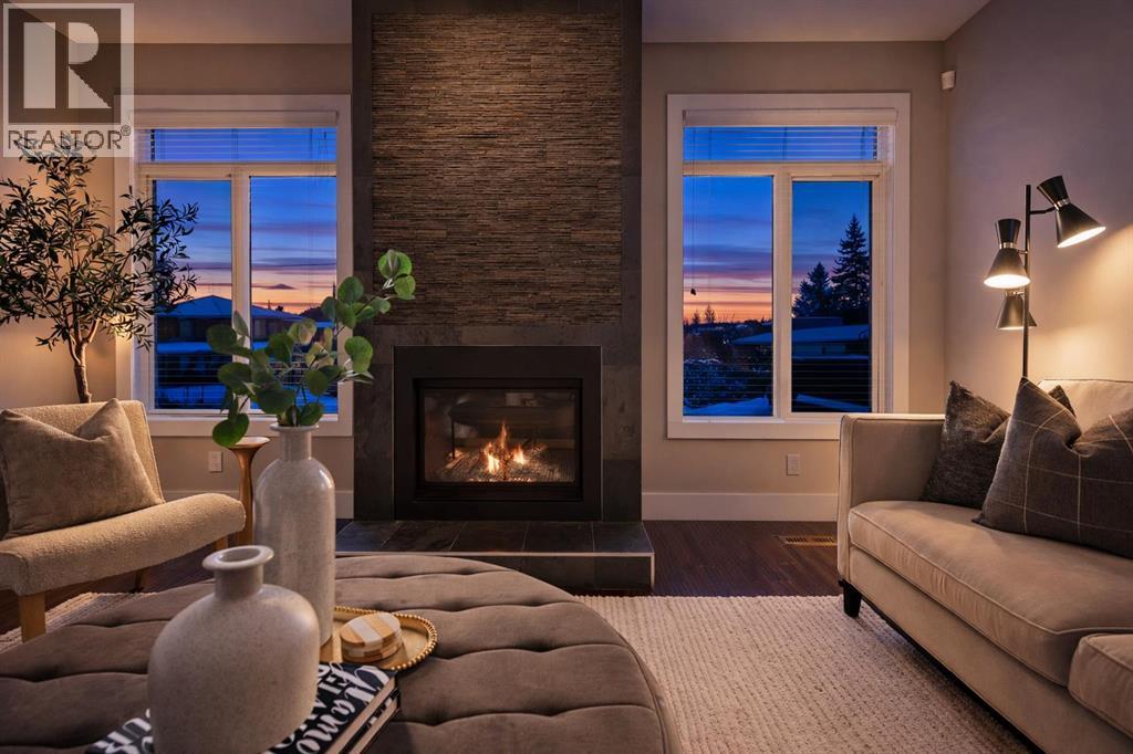 Single Family House for Sale in   Avenue SW Altadore Calgary 