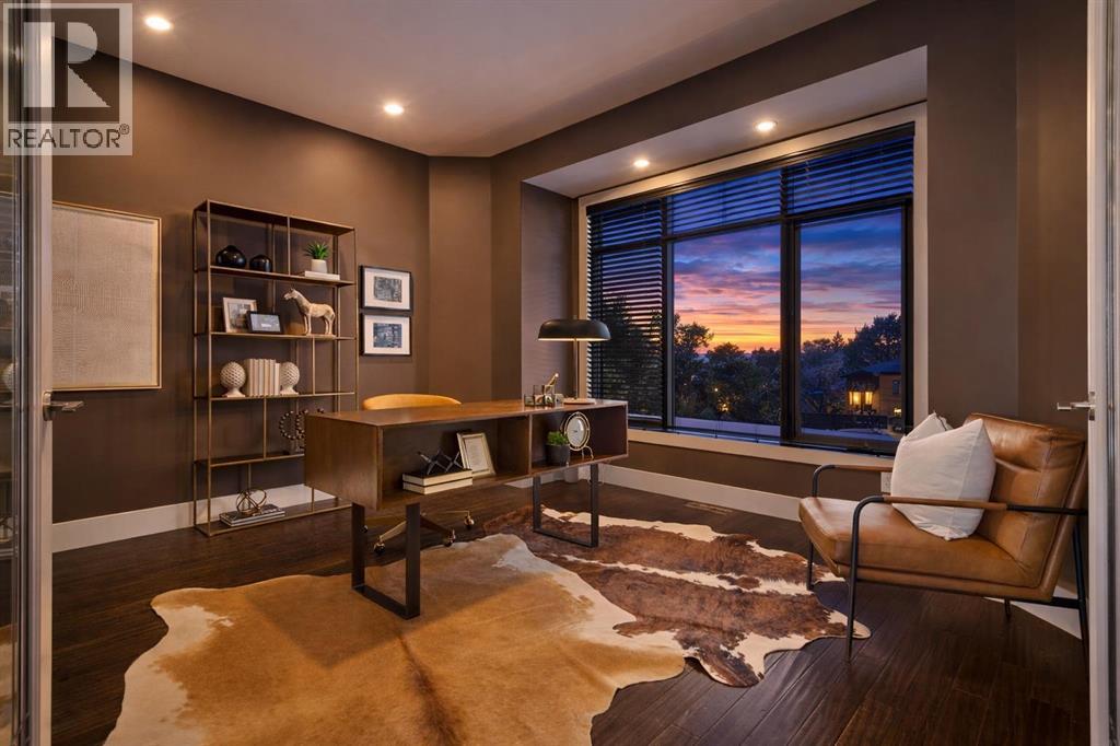 Single Family House for Sale in   Avenue SW Altadore Calgary 