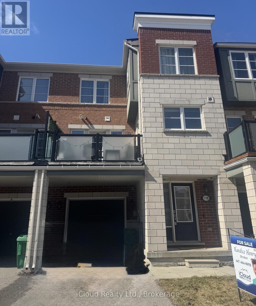 118 BAYCLIFFE CRESCENT