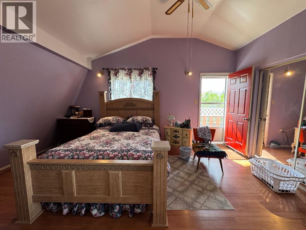 
          62040 860
            <br/>
            <span>Rural Clear Hills County</span>
            , 
            <span>AB</span>
             <span>T0H2A0</span>
         - Photo 31