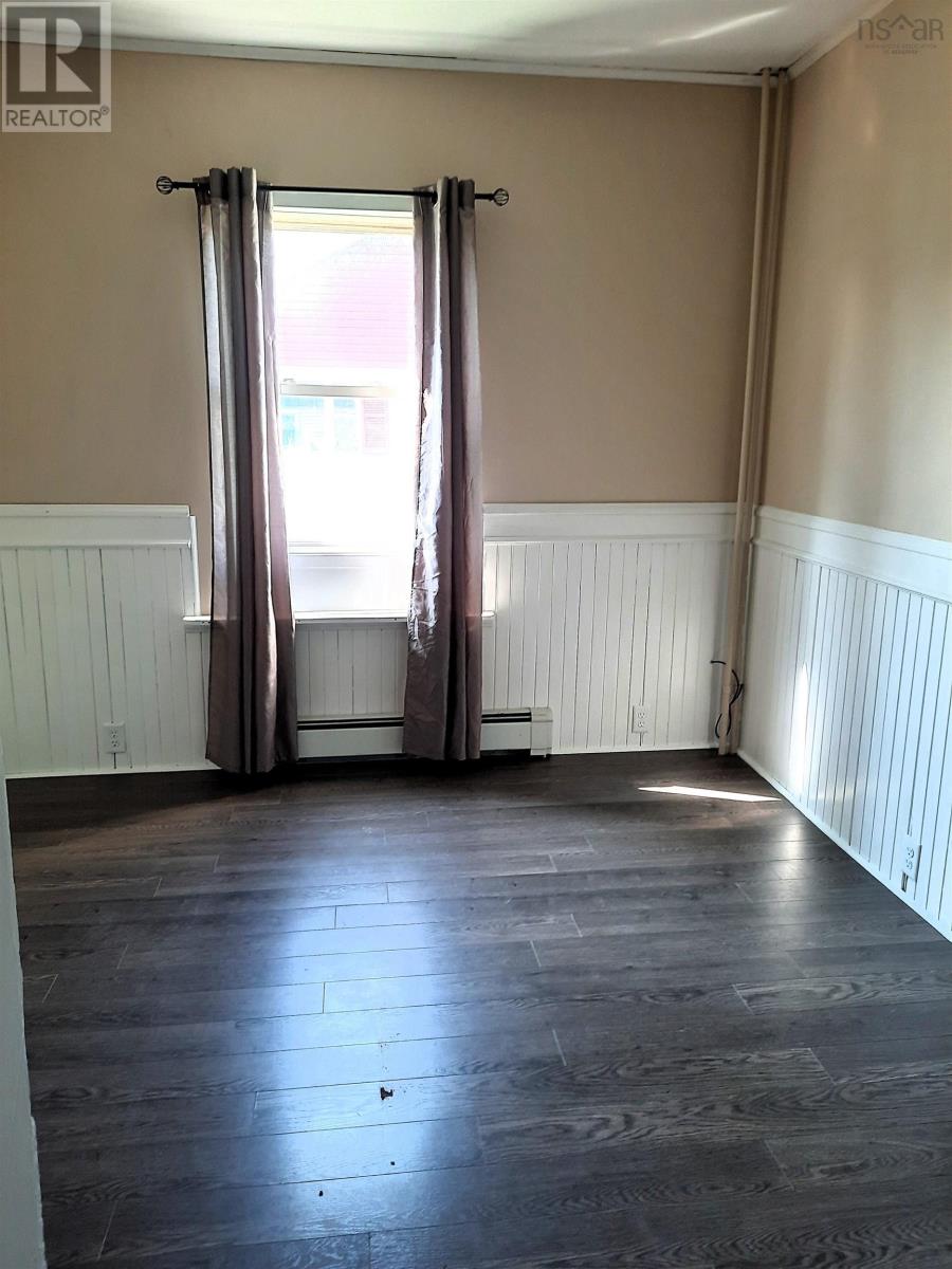 Property 15 of 38 of 23 Queen Street