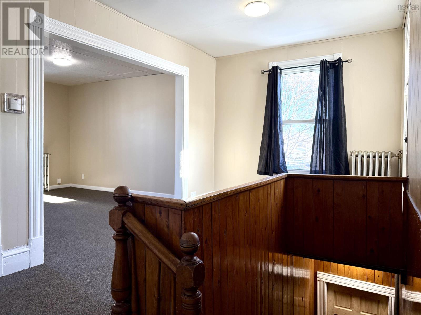 Property 21 of 38 of 23 Queen Street