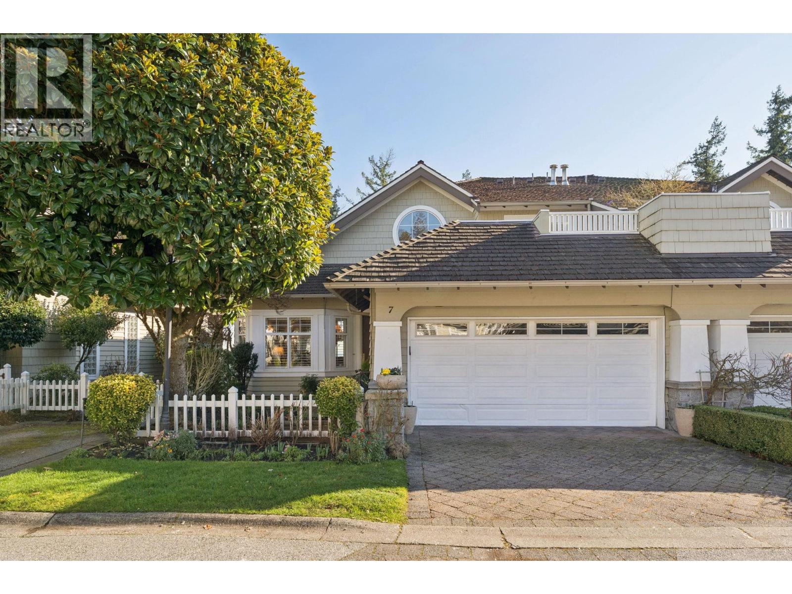 7 5110 ALDERFEILD PLACE, West Vancouver
