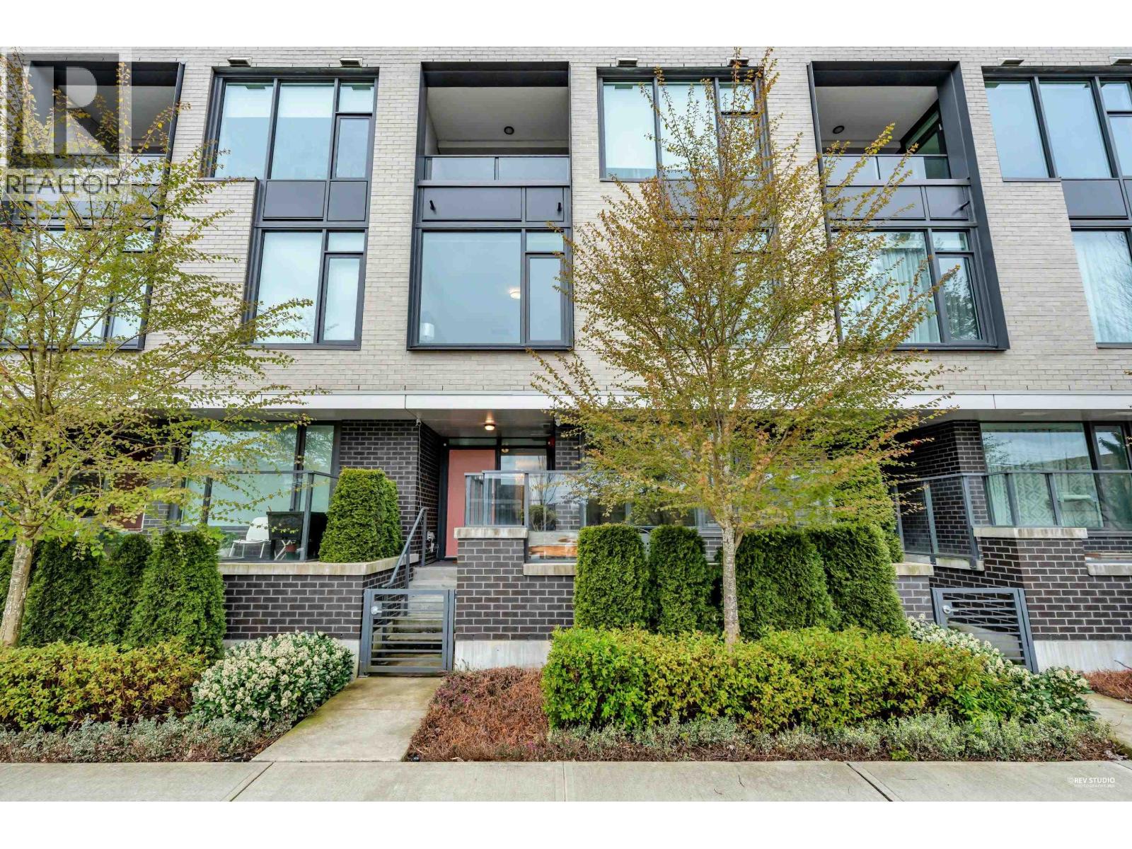 #5-3699 SEXSMITH Road, Richmond