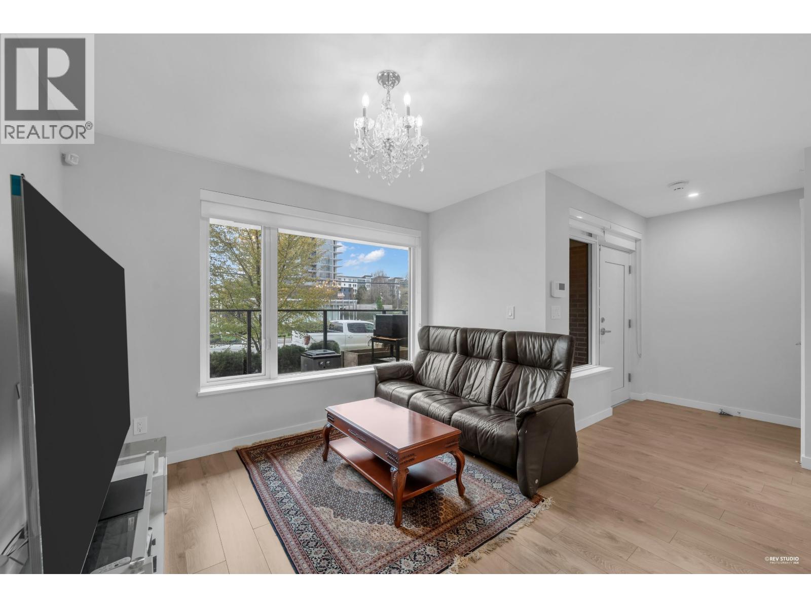 #5-3699 SEXSMITH Road, Richmond