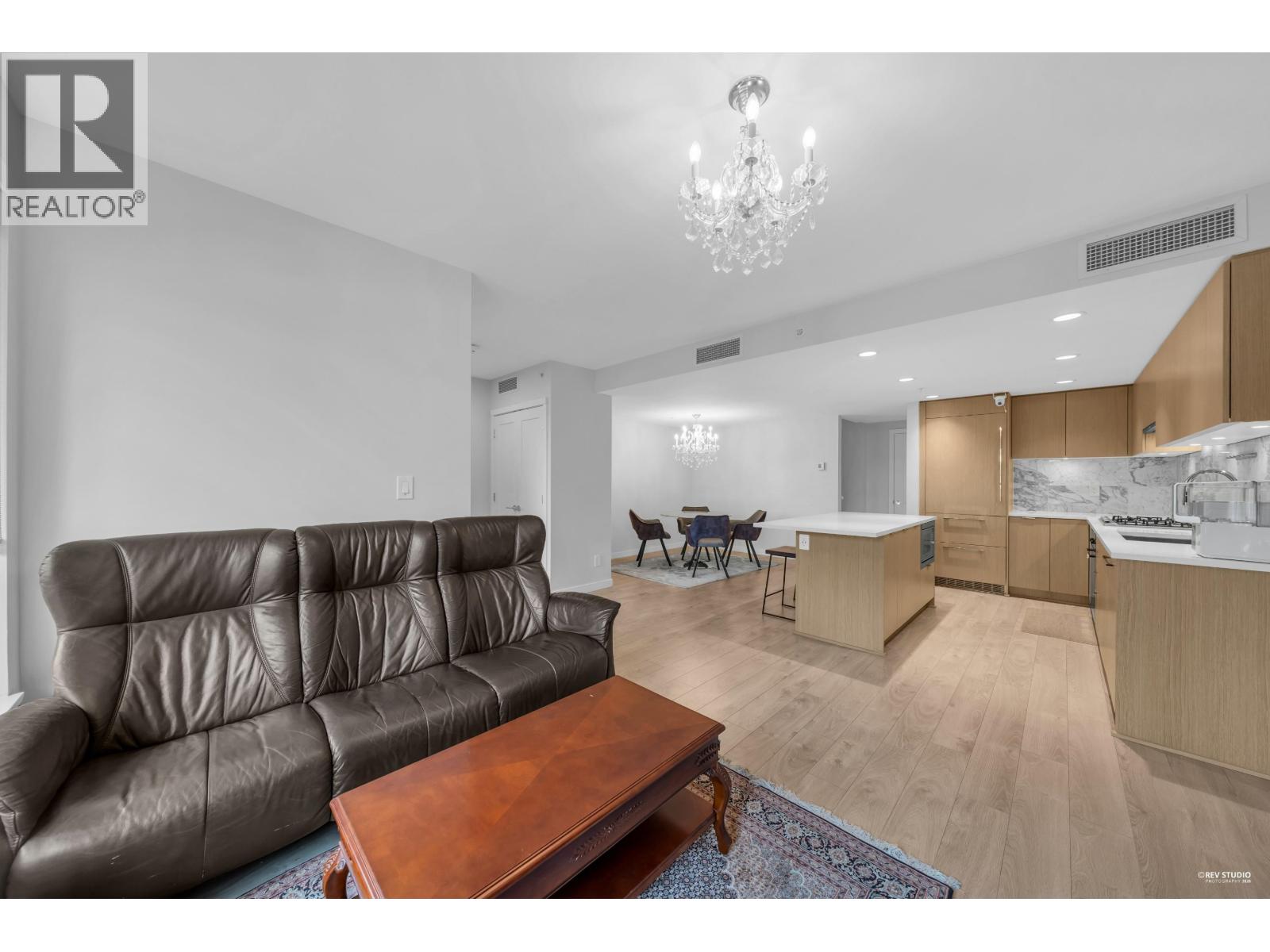 #5-3699 SEXSMITH Road, Richmond