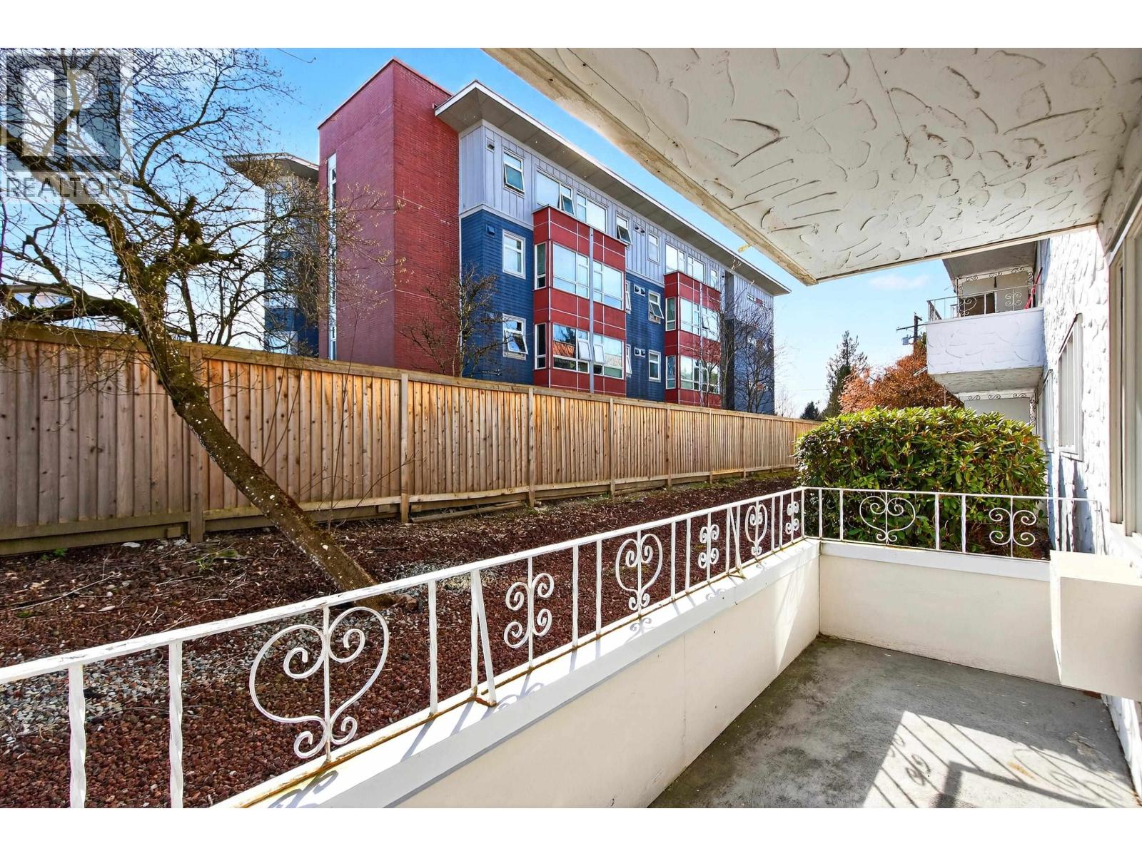 107 12096 222 STREET, Maple Ridge