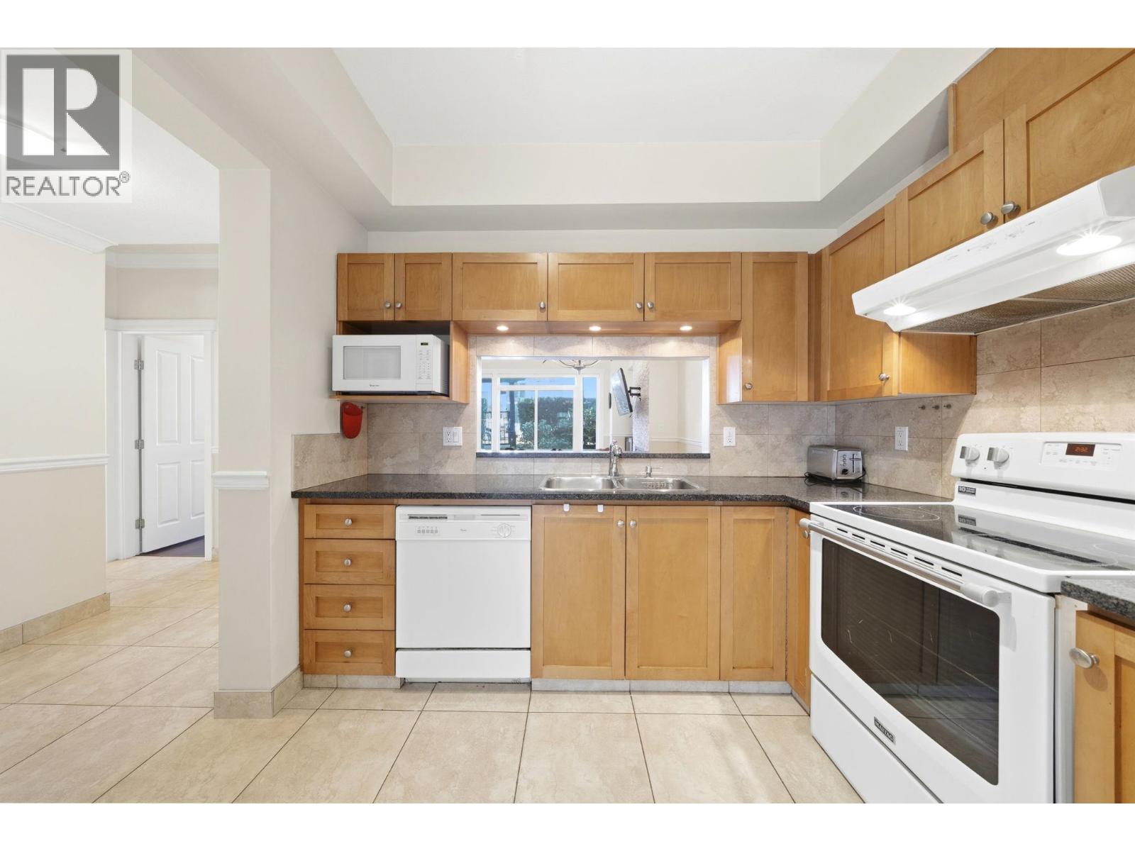 4 1203 MADISON AVENUE, Burnaby