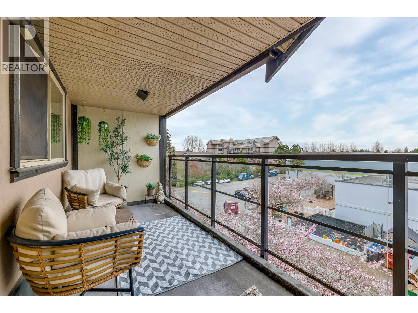 #D302-4845 53 Street, Delta