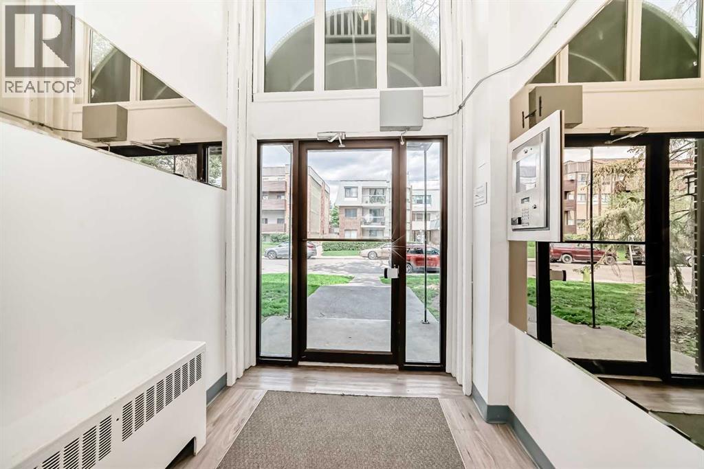 #305 635 57 Avenue SW - 3