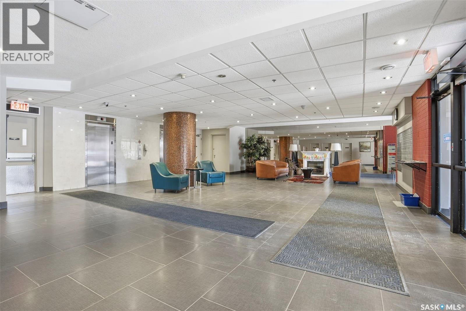 #1703 315 5TH AVENUE N - 20