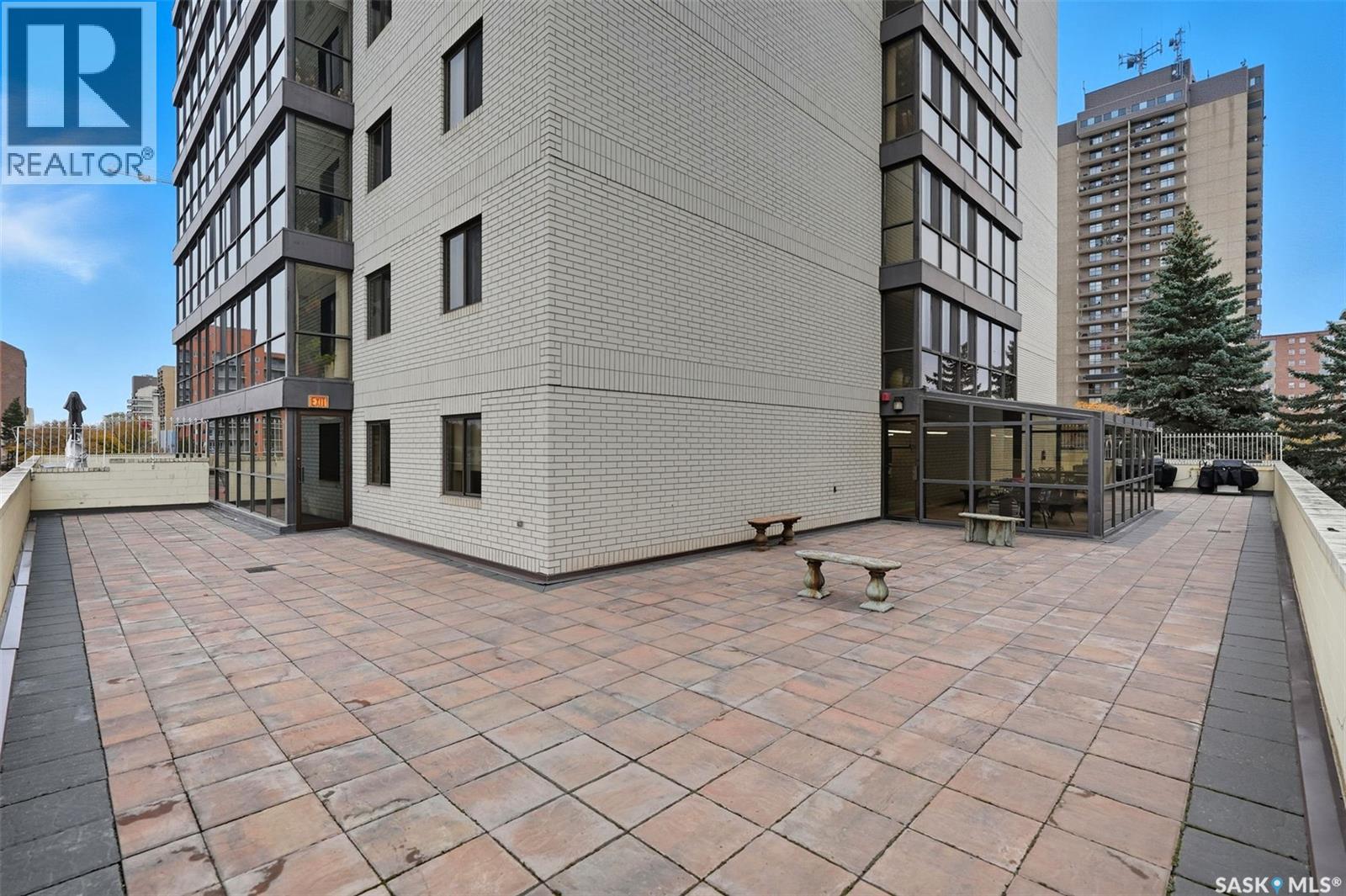 #1703 315 5TH AVENUE N - 25