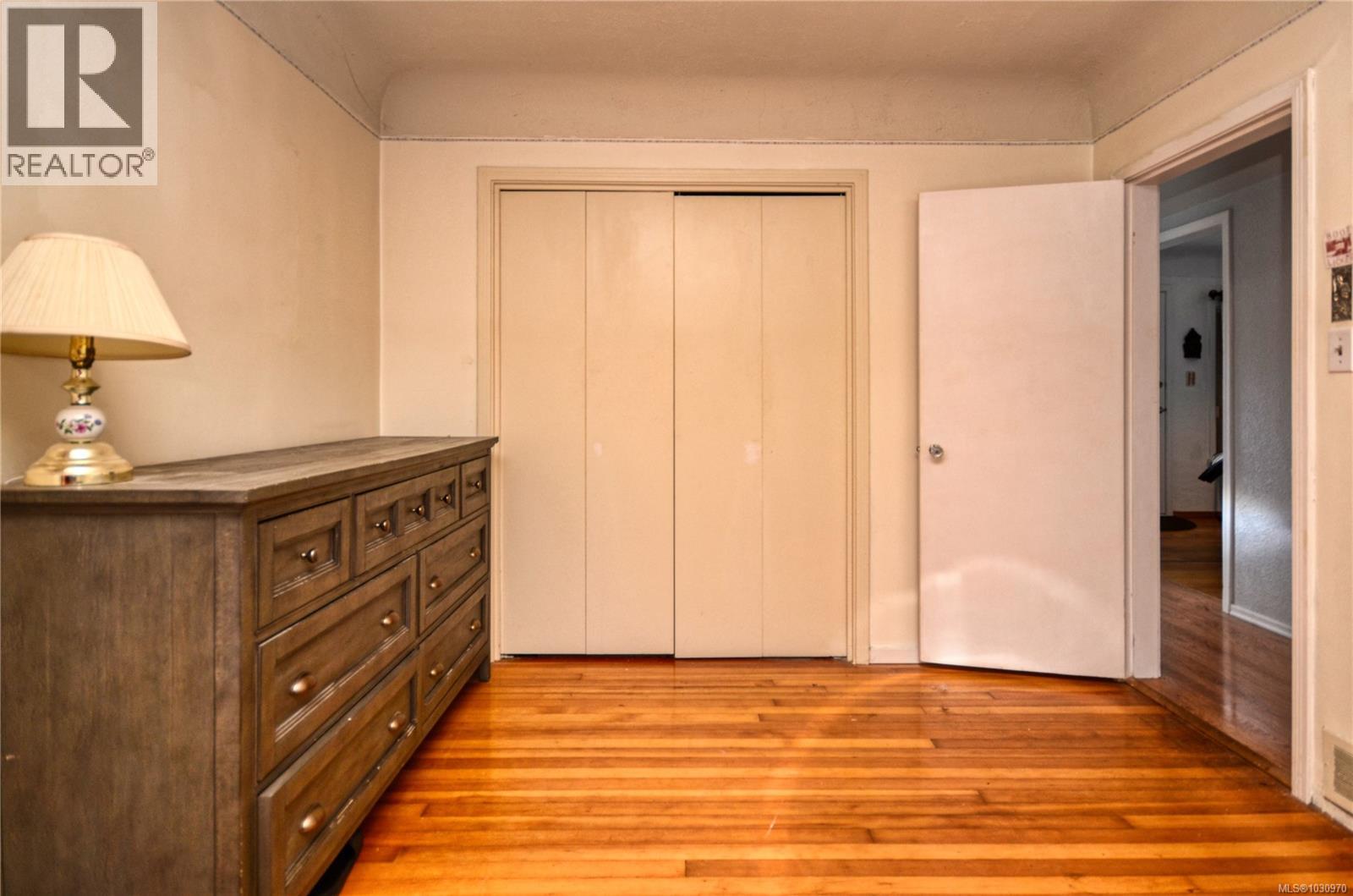 1044 Wollaston St, Esquimalt