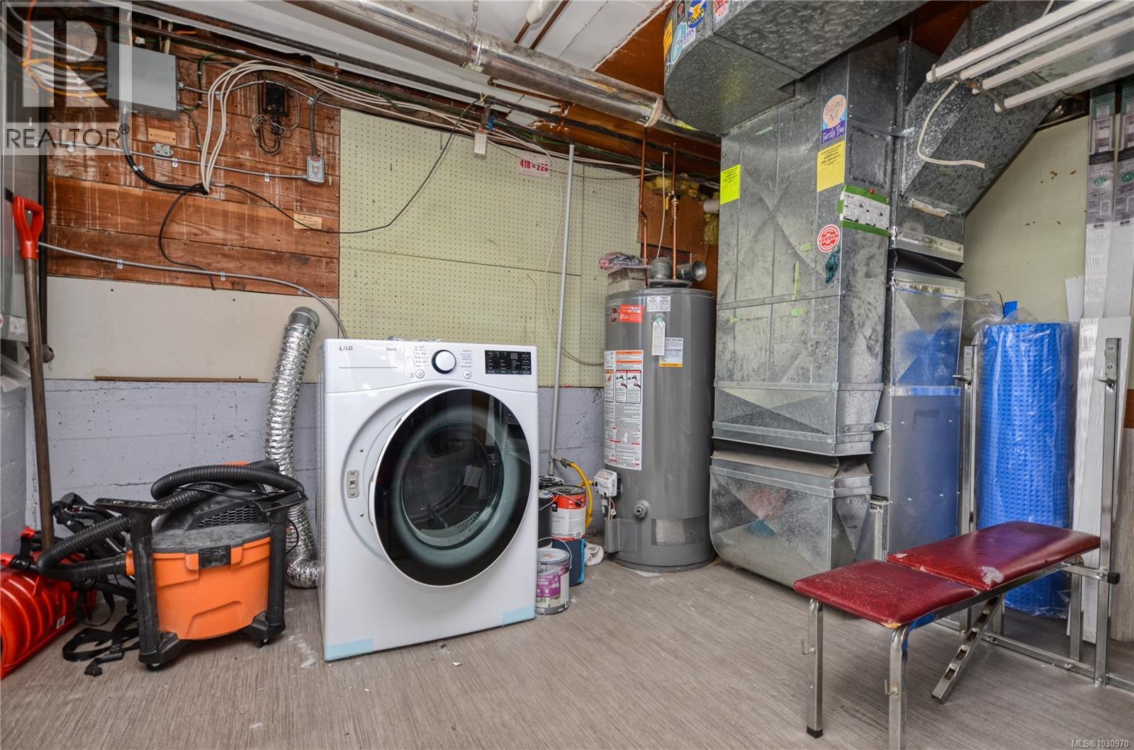 1044 Wollaston St, Esquimalt