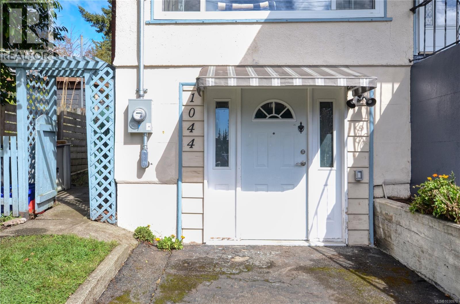 1044 Wollaston St, Esquimalt
