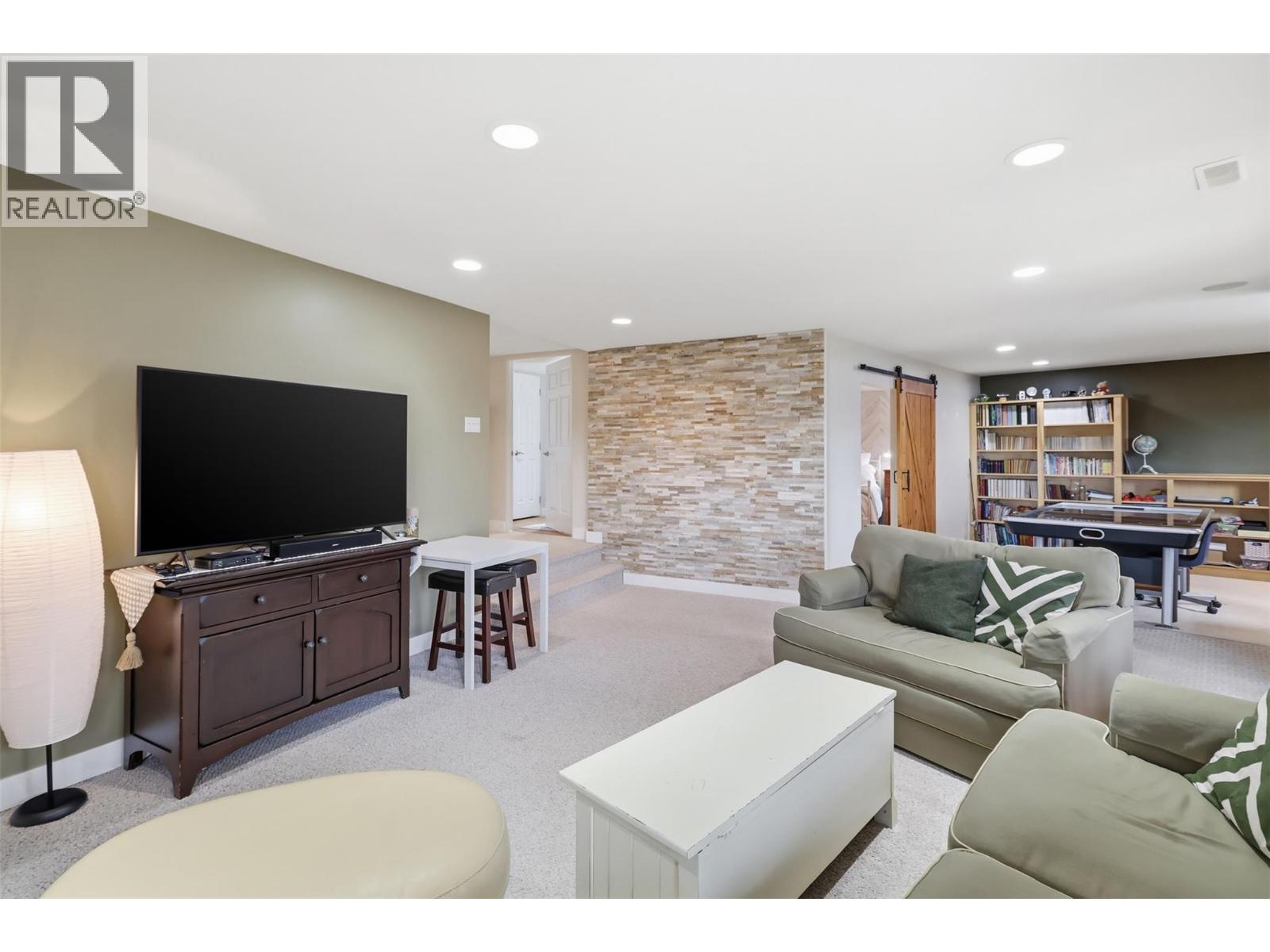  7 Chancellor Drive, Kamloops