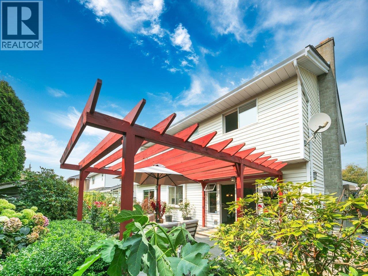 4660 MONCTON Street, Richmond