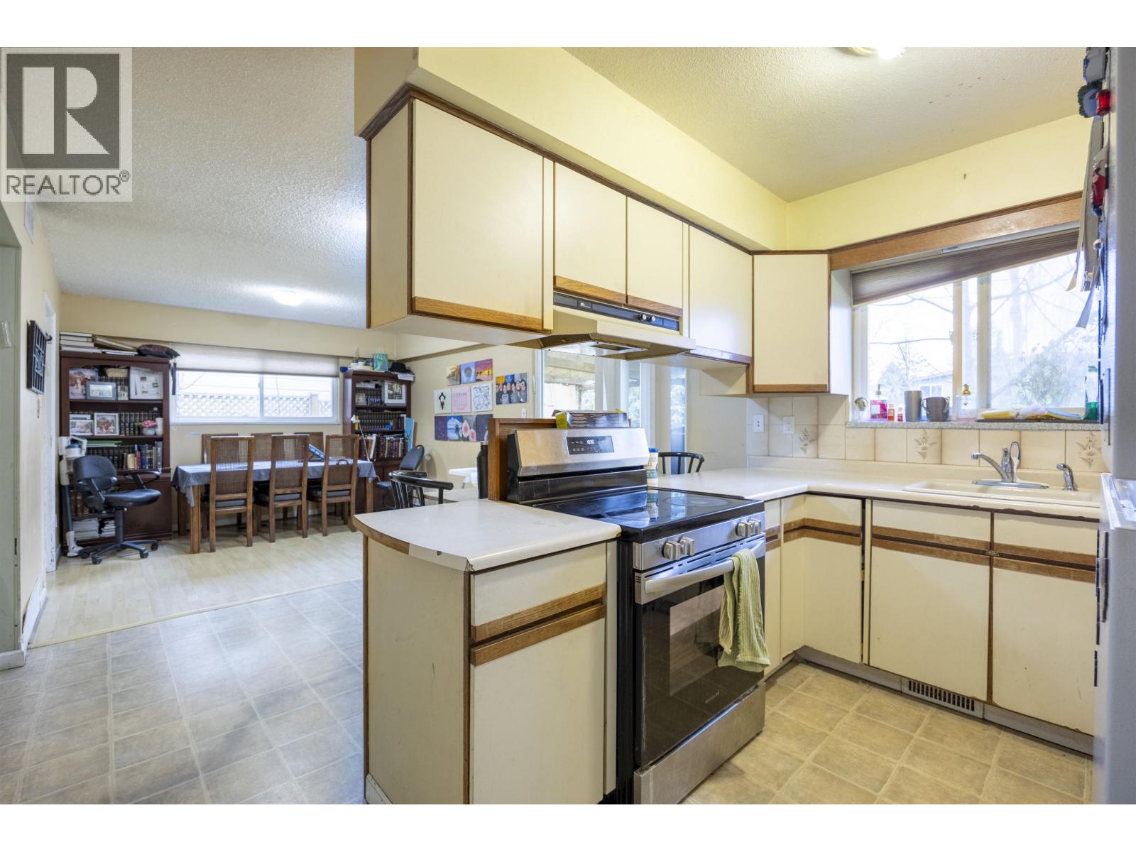 9291 RYAN Crescent, Richmond