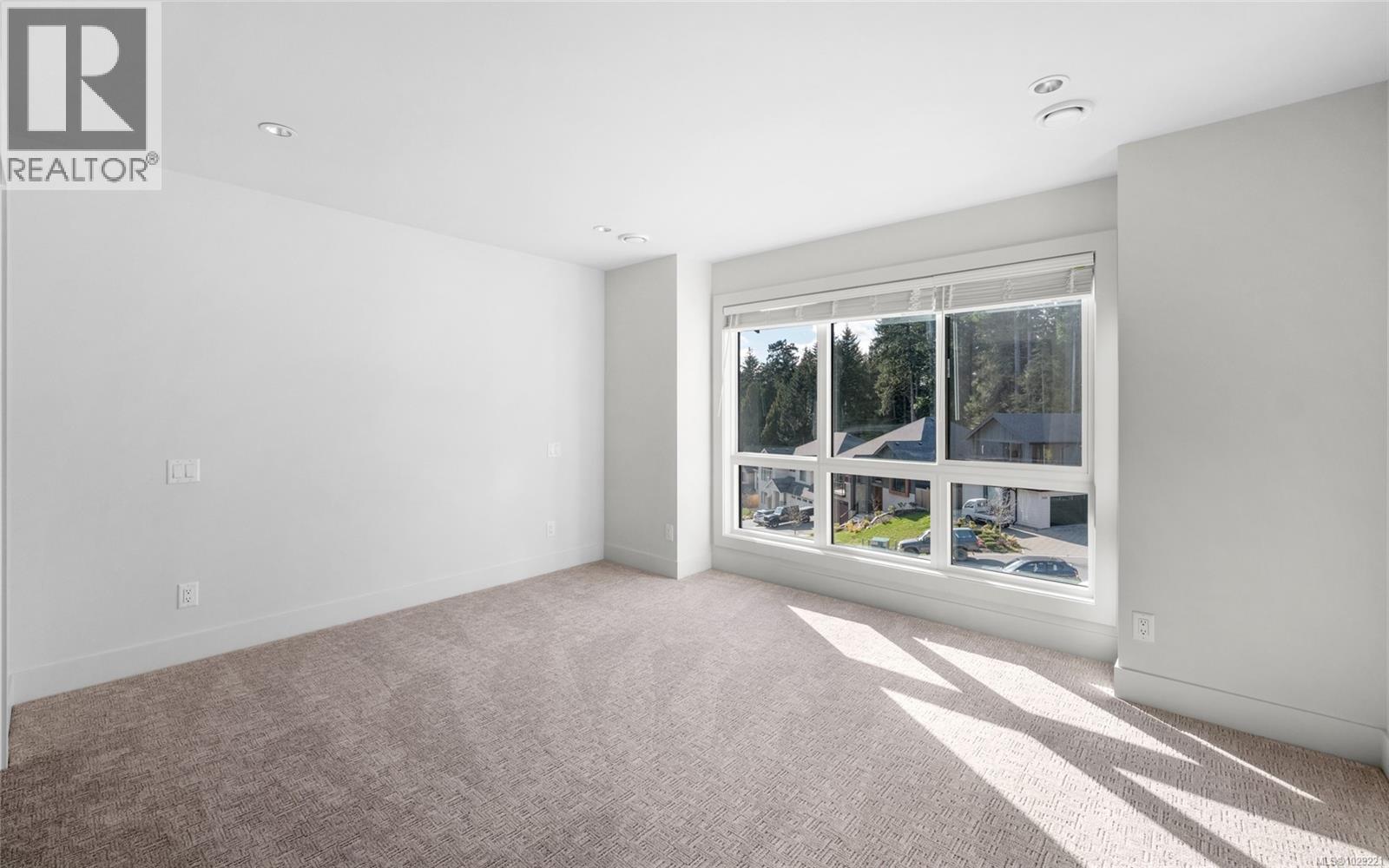 3419 Horizon Terr, Langford