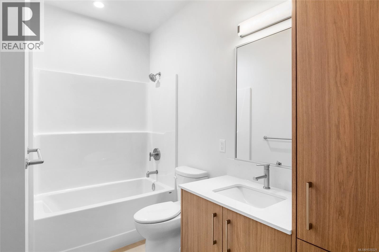 3419 Horizon Terr, Langford