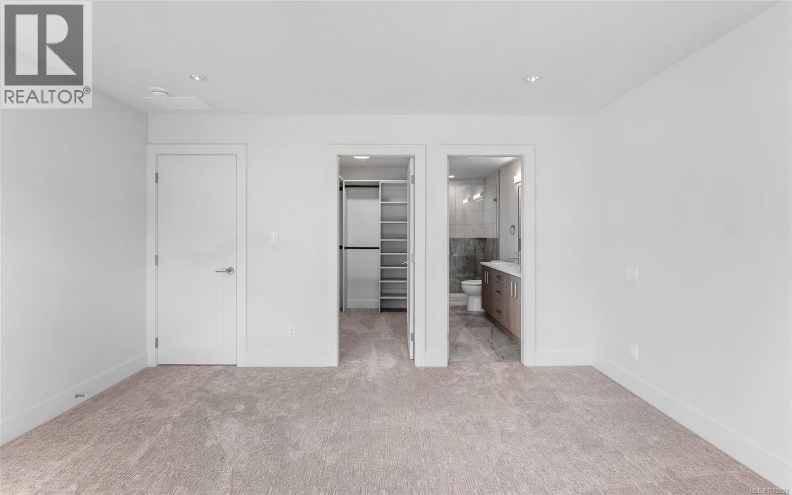 3419 Horizon Terr, Langford