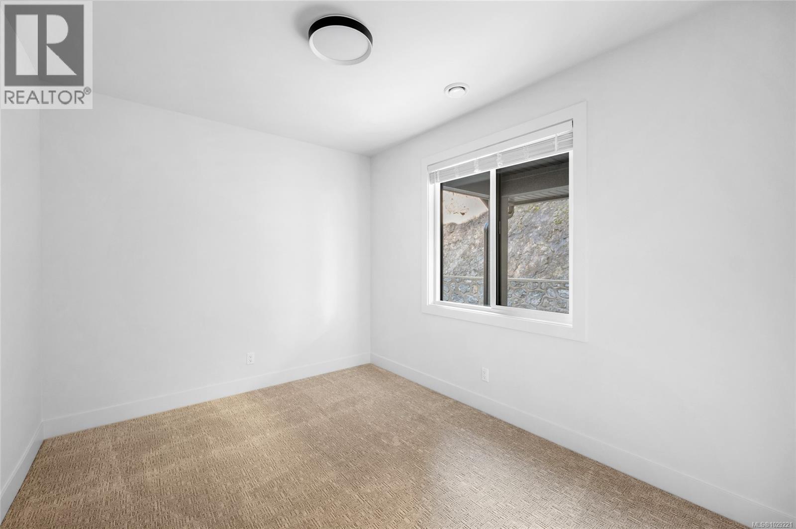 3419 Horizon Terr, Langford