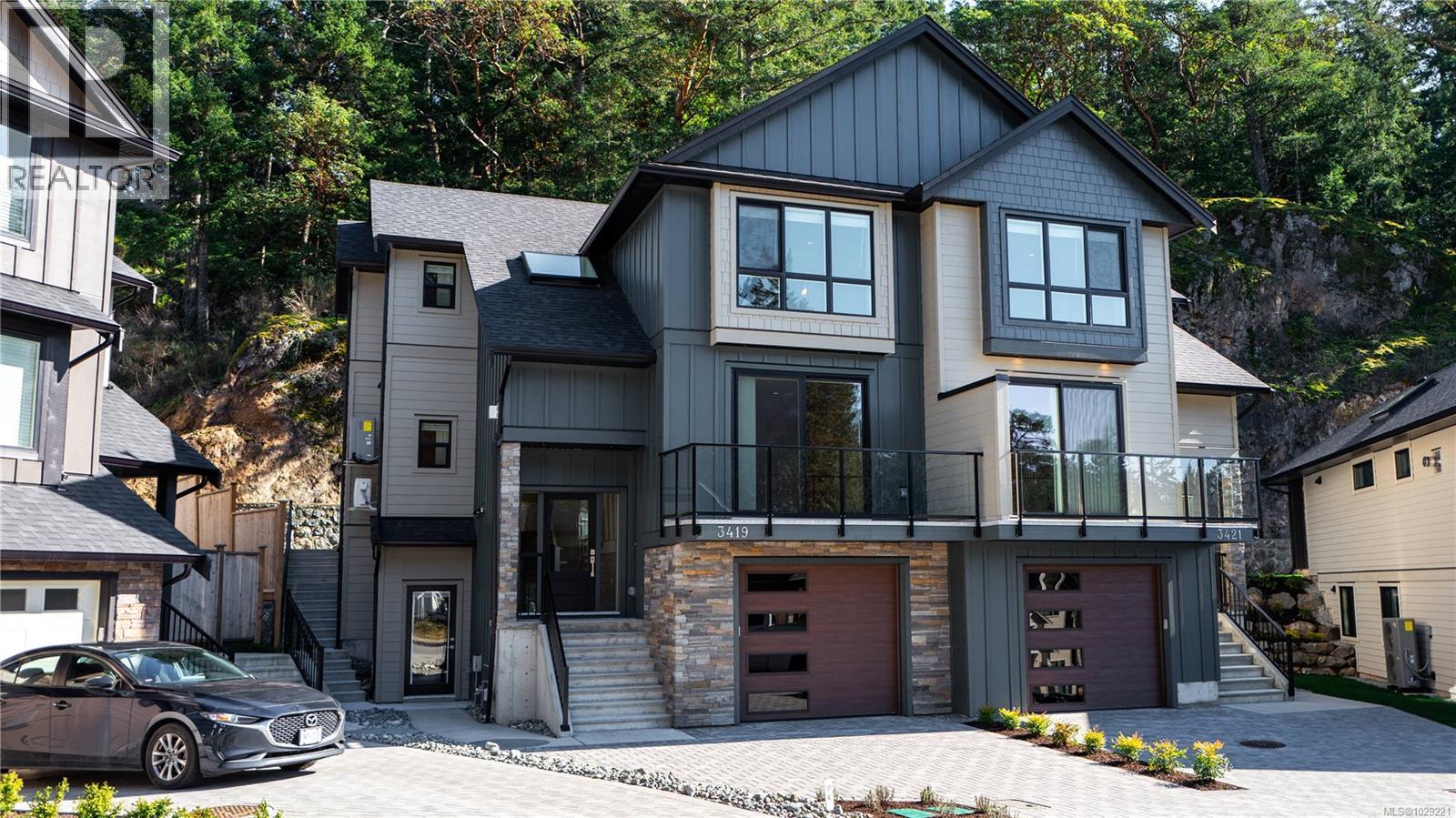 3419 Horizon Terr, Langford