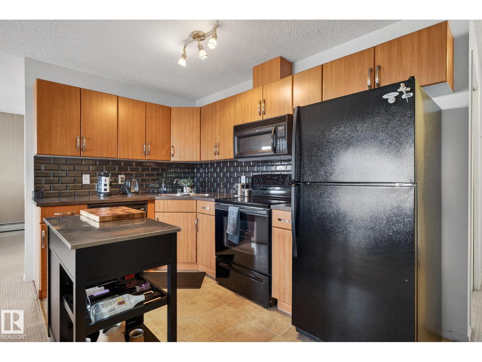 #423 2430 GUARDIAN RD NW, Edmonton