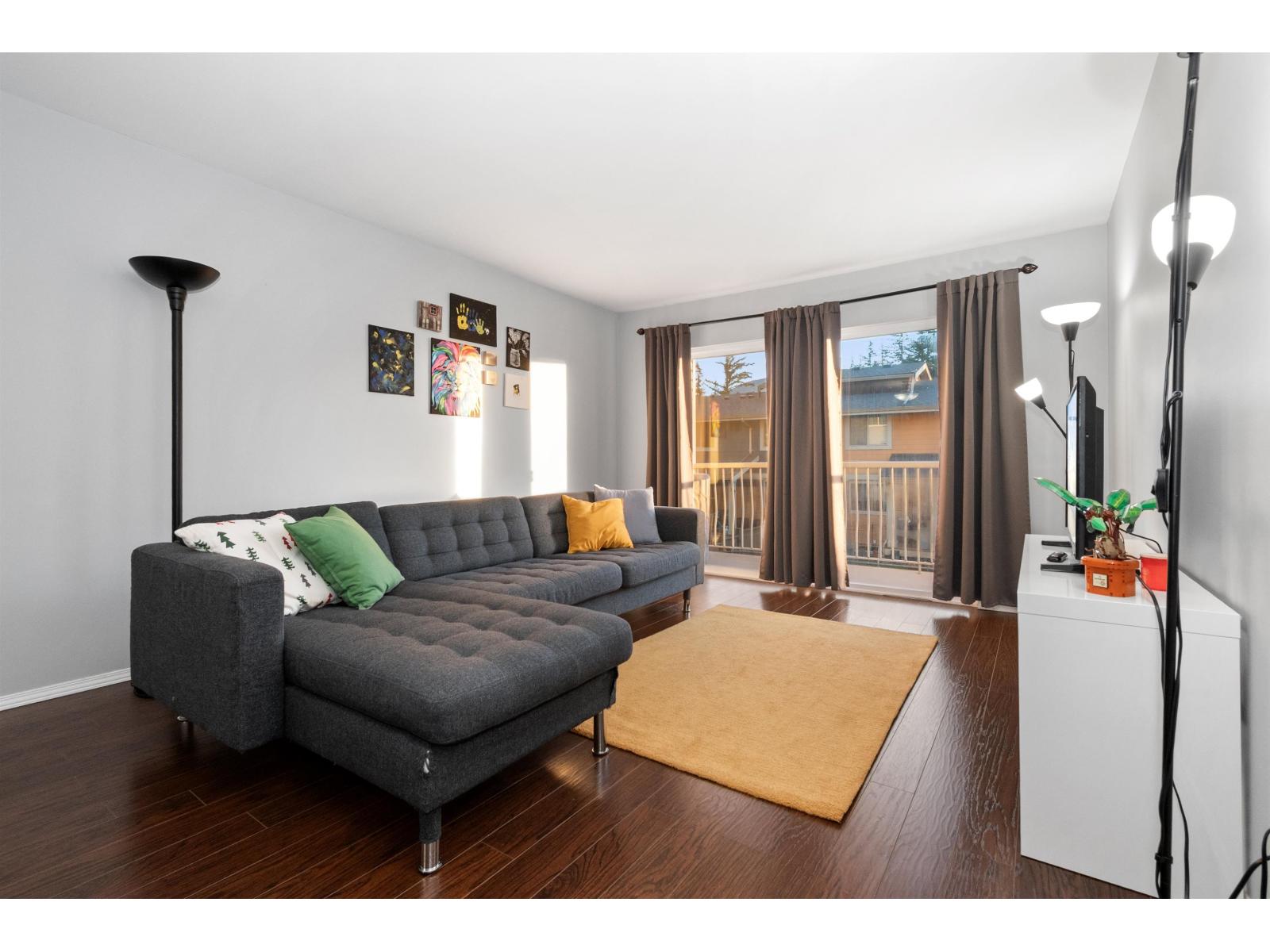 208 45222 WATSON ROAD, Garrison Crossing