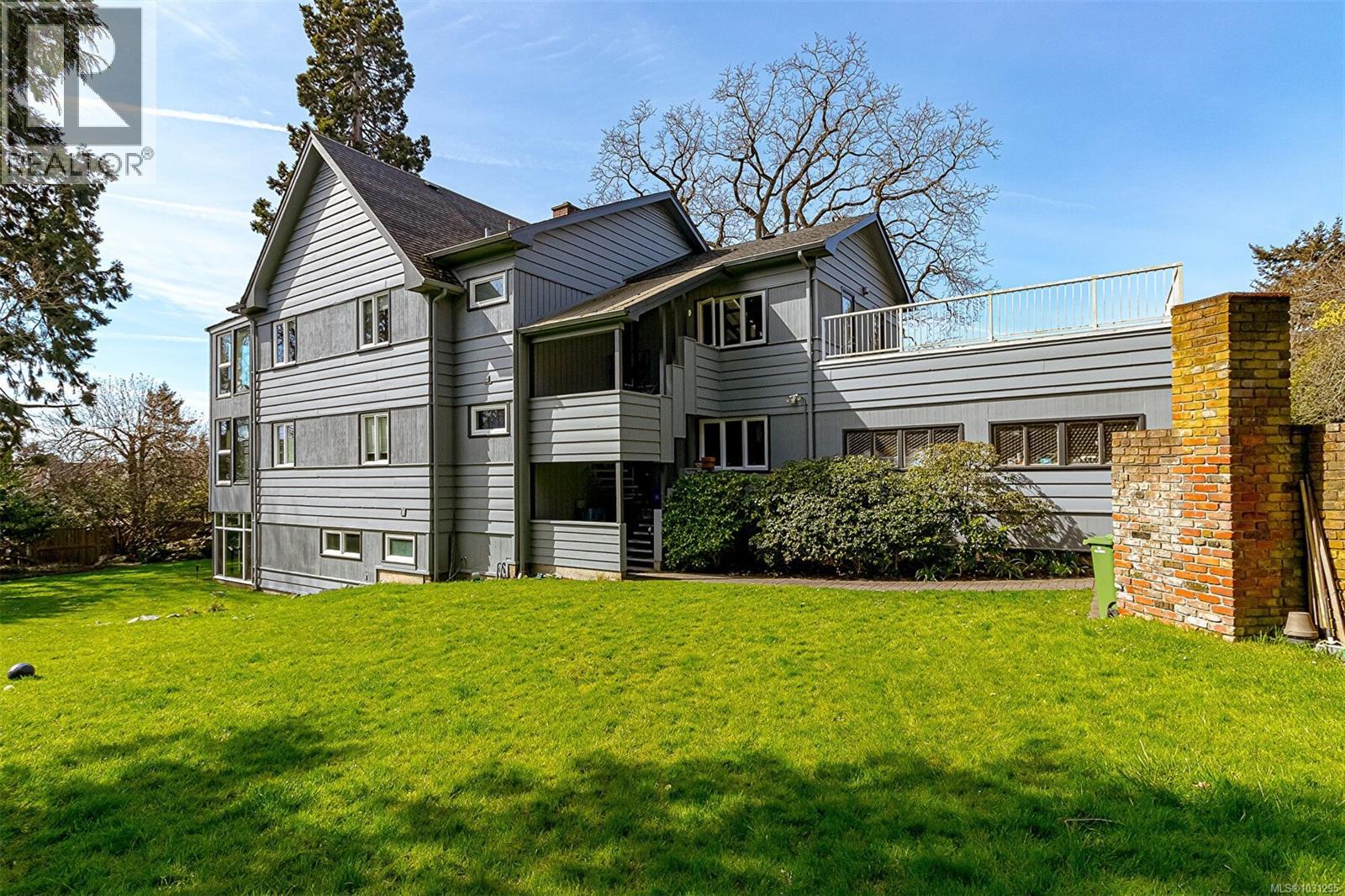 #1 801 LANGHAM CRT - 6