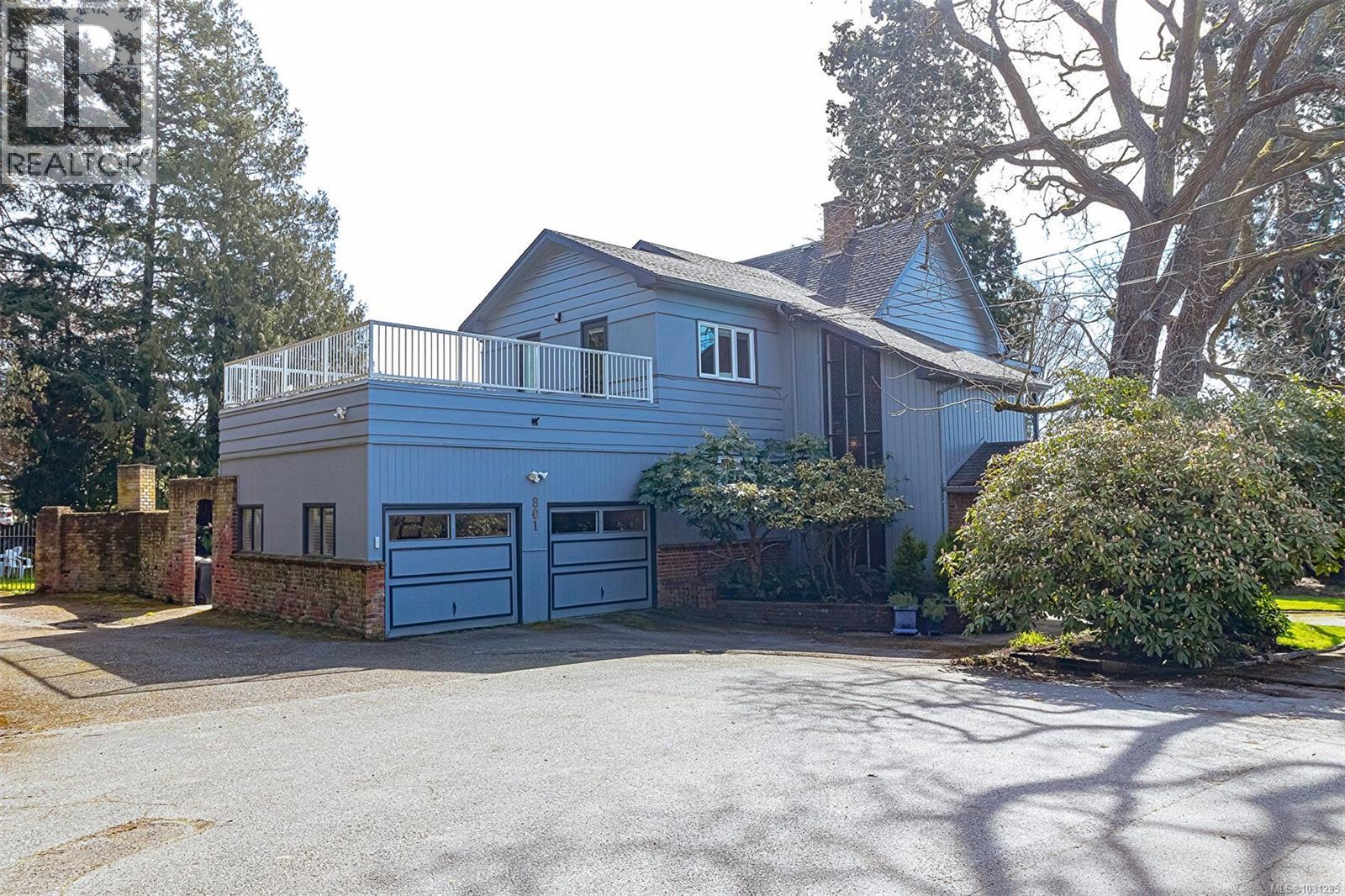 #1 801 LANGHAM CRT - 5