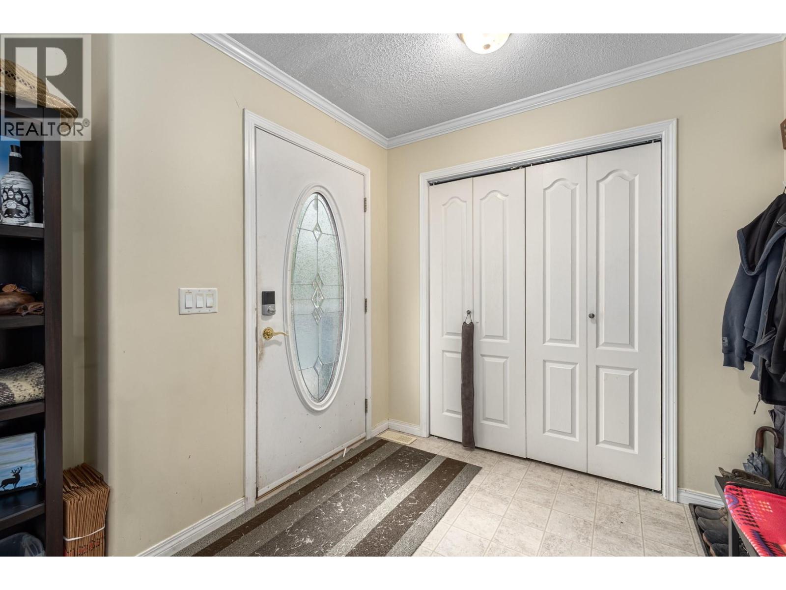 3816 Petit Creek Road, Merritt