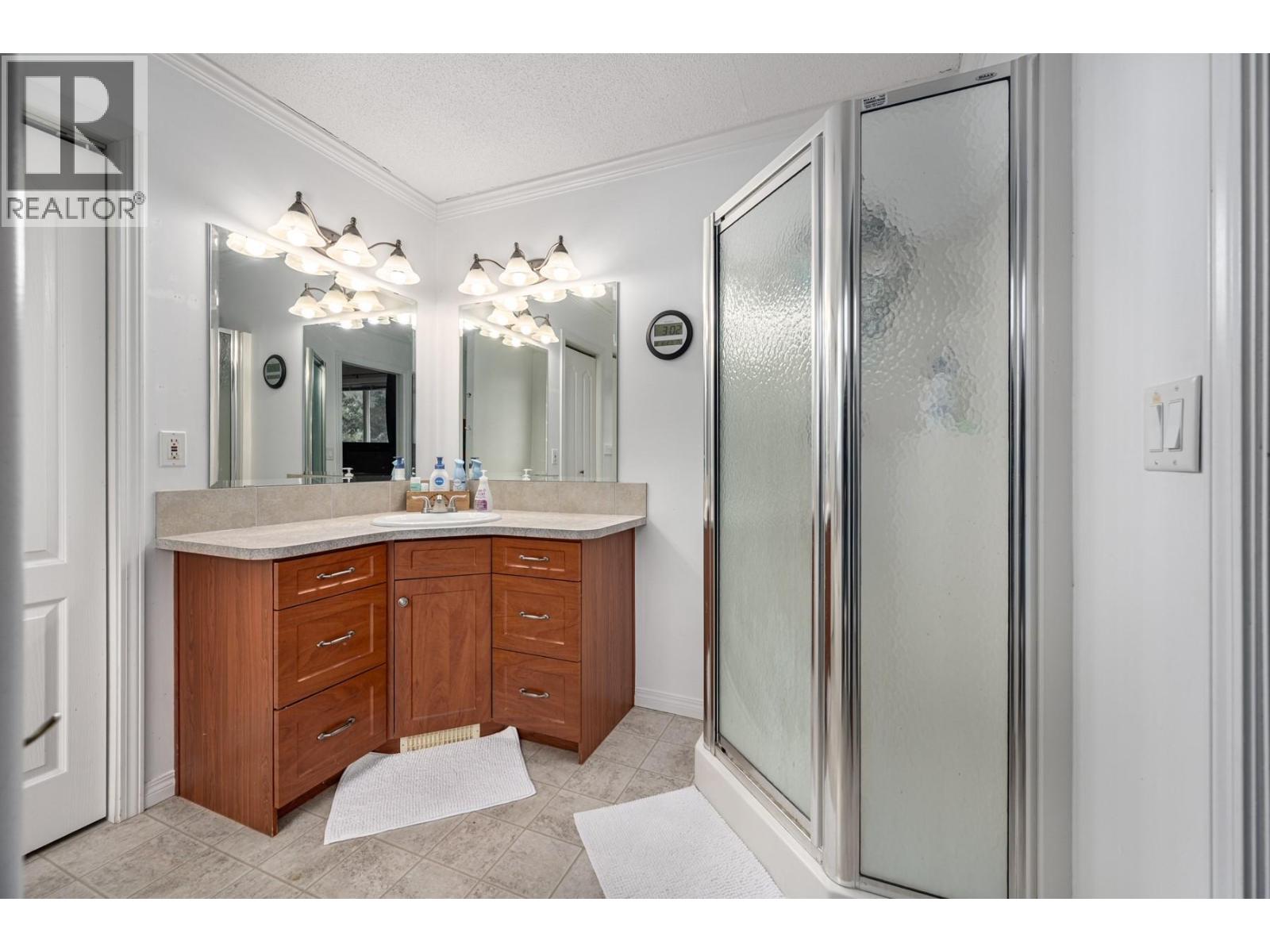 3816 Petit Creek Road, Merritt