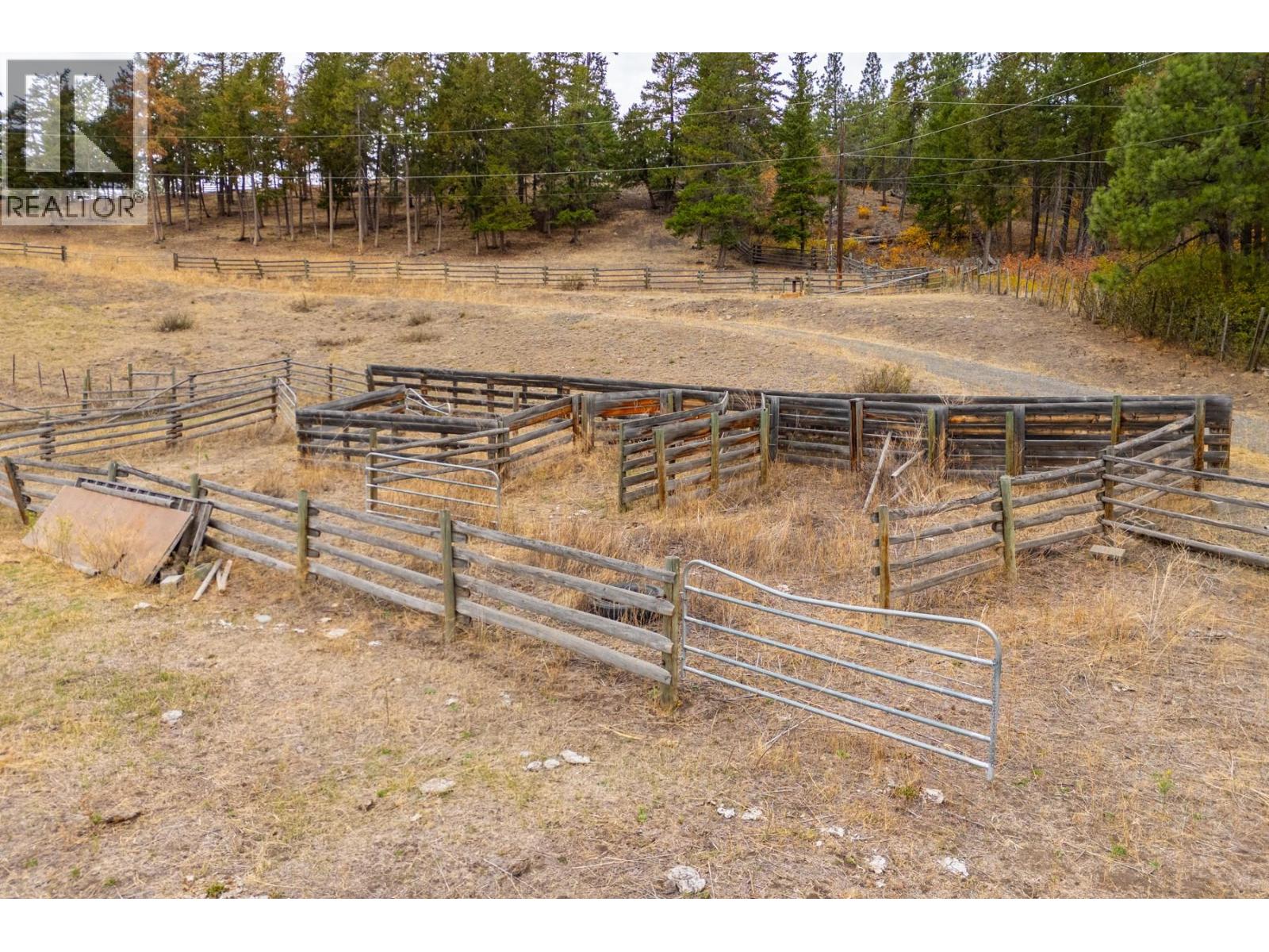 3816 Petit Creek Road, Merritt