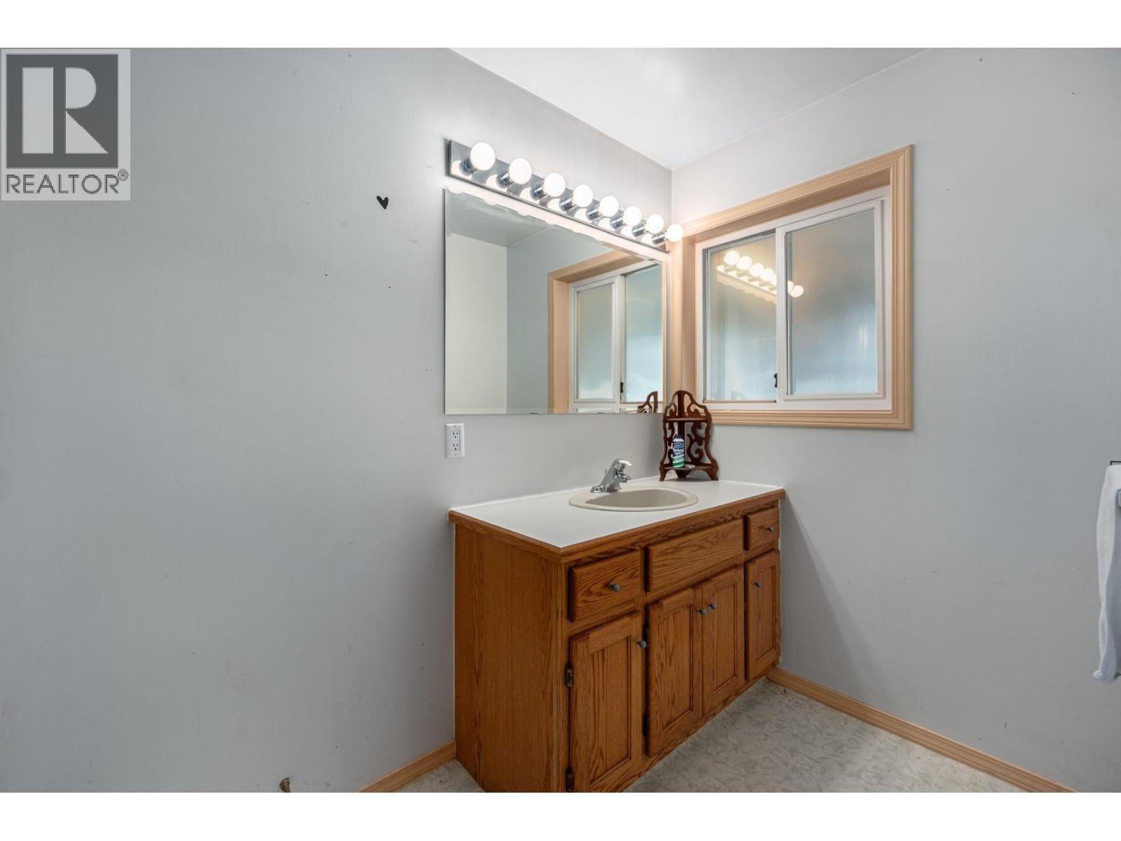 3816 Petit Creek Road, Merritt