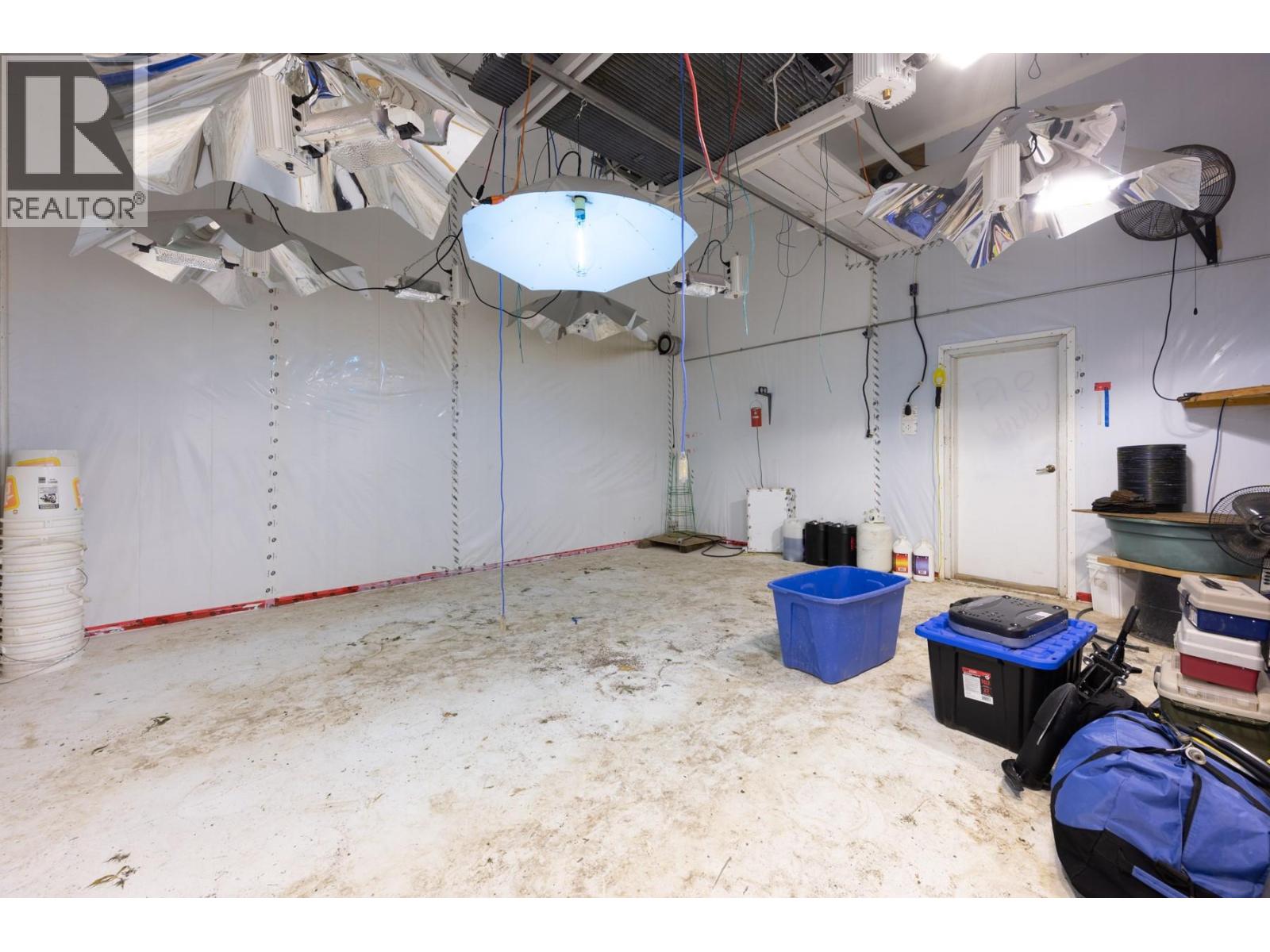 3816 Petit Creek Road, Merritt