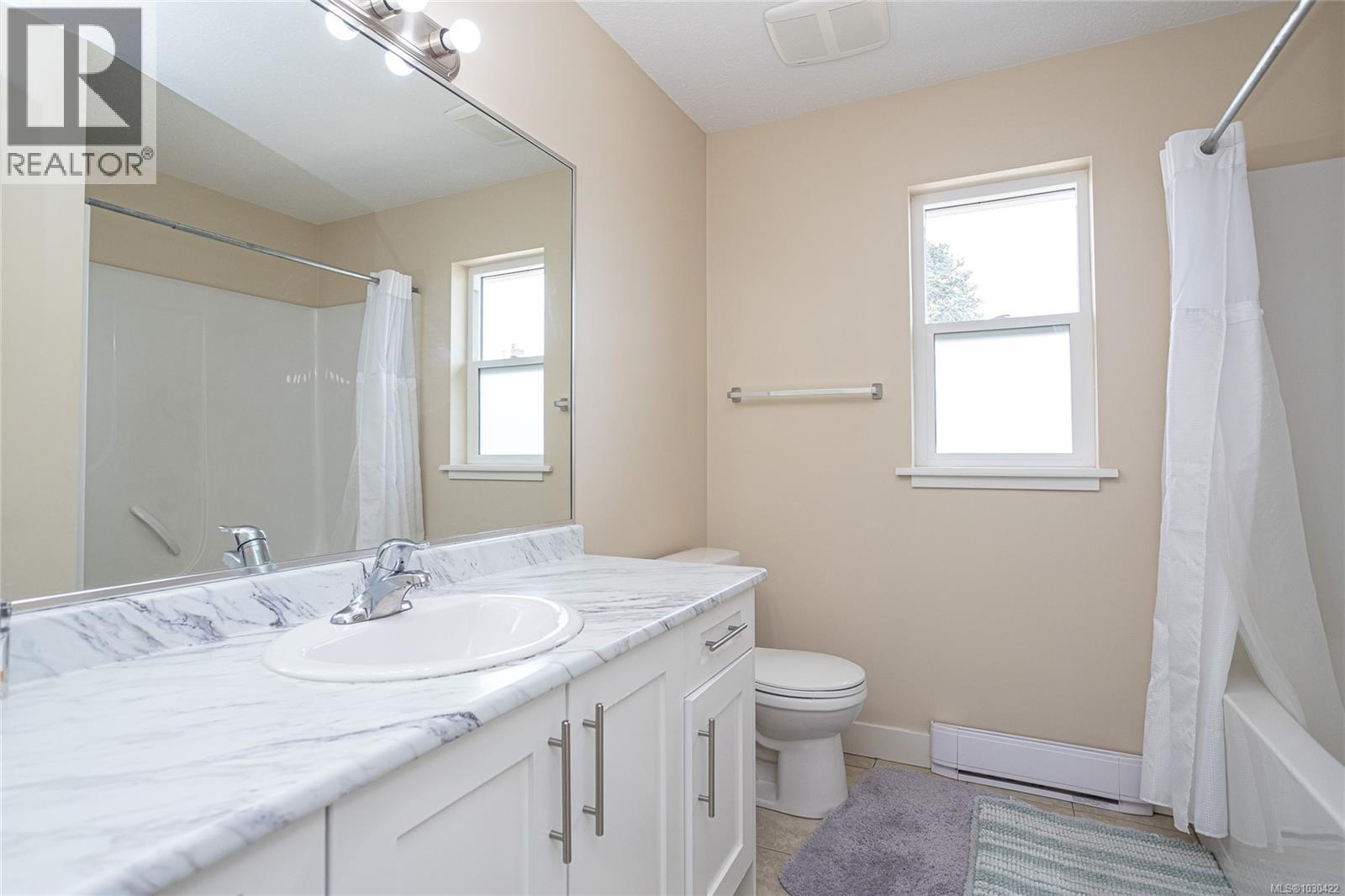 144 VICTORIA RD - 20