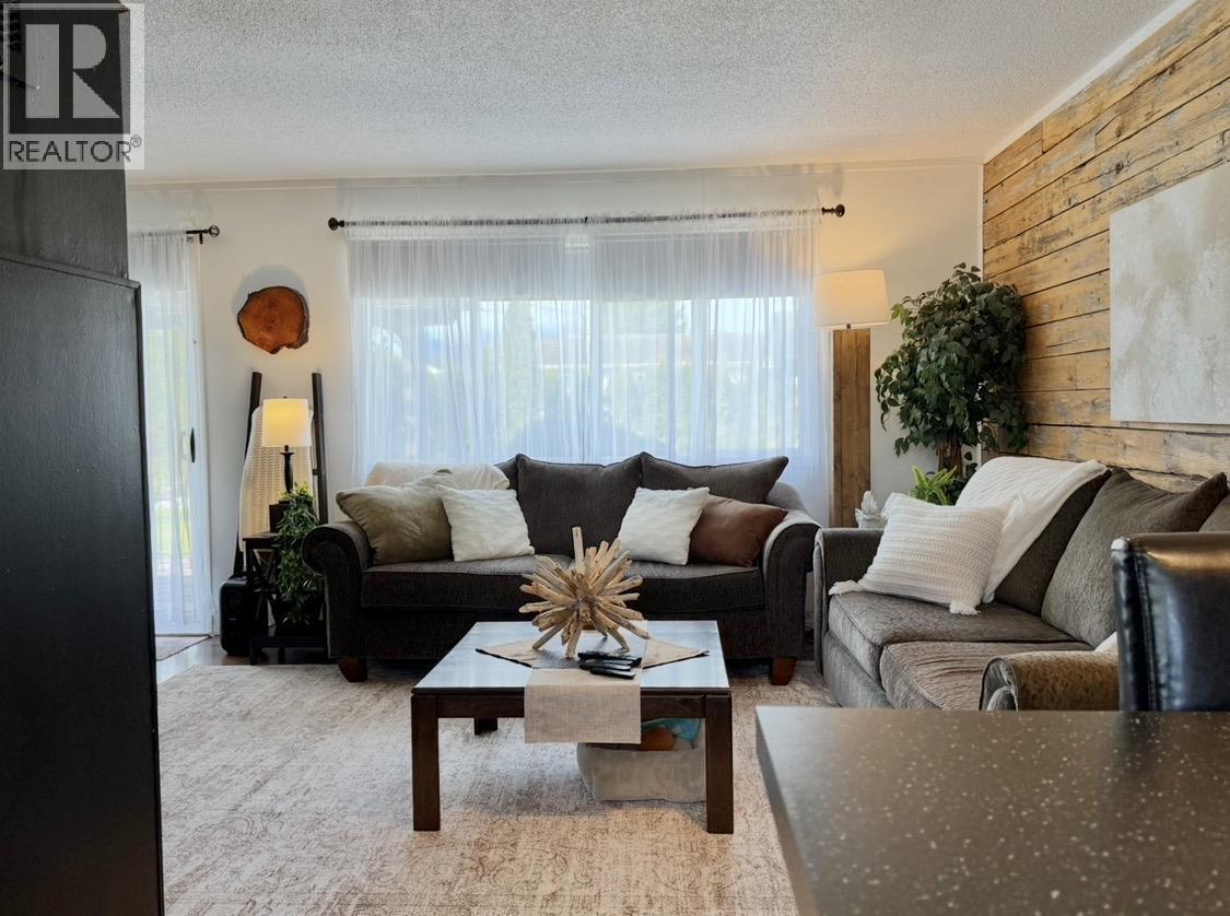 19 SWALLOW STREET - 8