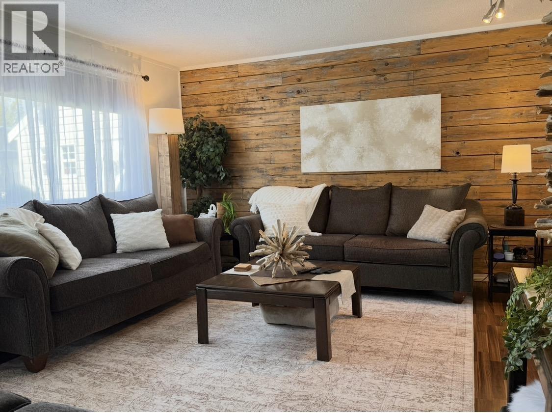 19 SWALLOW STREET - 9