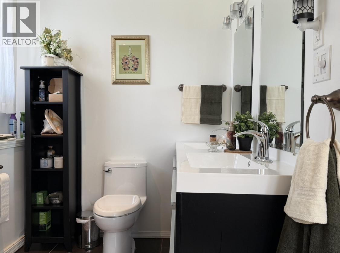 19 SWALLOW STREET - 12