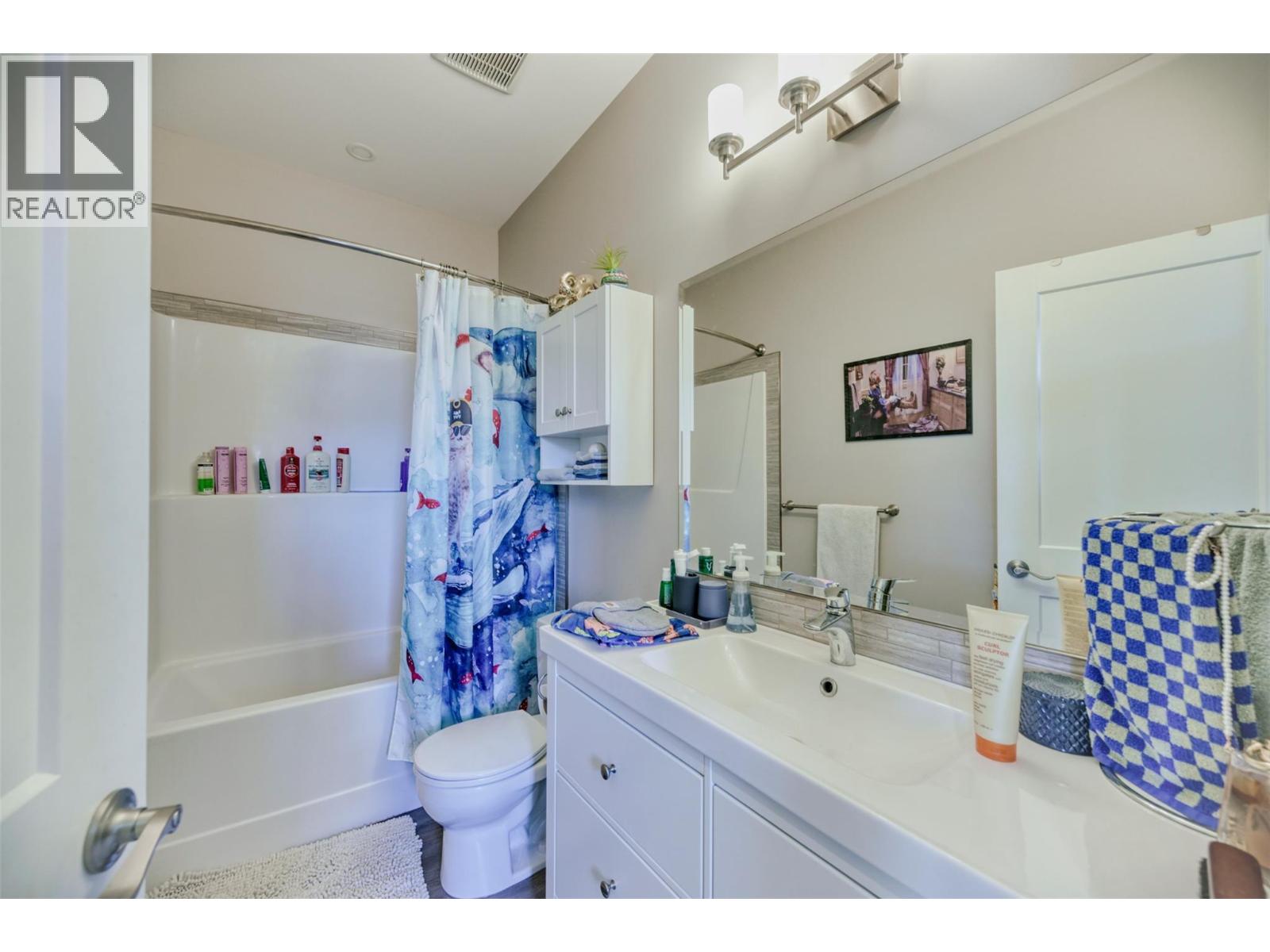 #102 8504 70TH AVENUE - 10