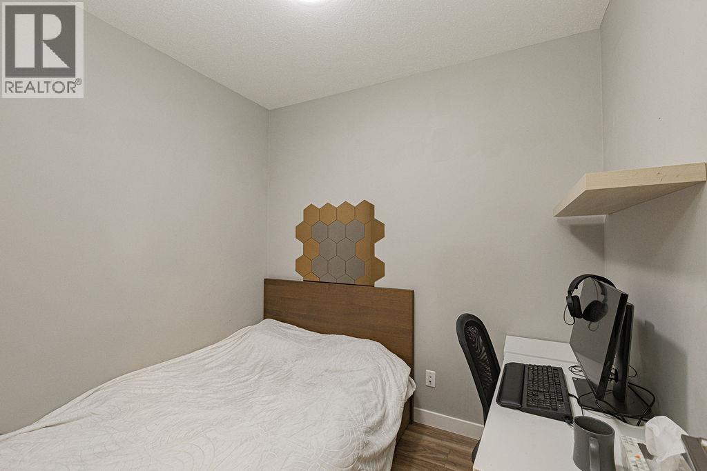 #312-9388 ODLIN Road, Richmond