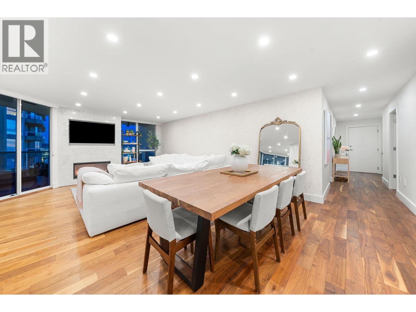 1704 1245 QUAYSIDE DRIVE, New Westminster