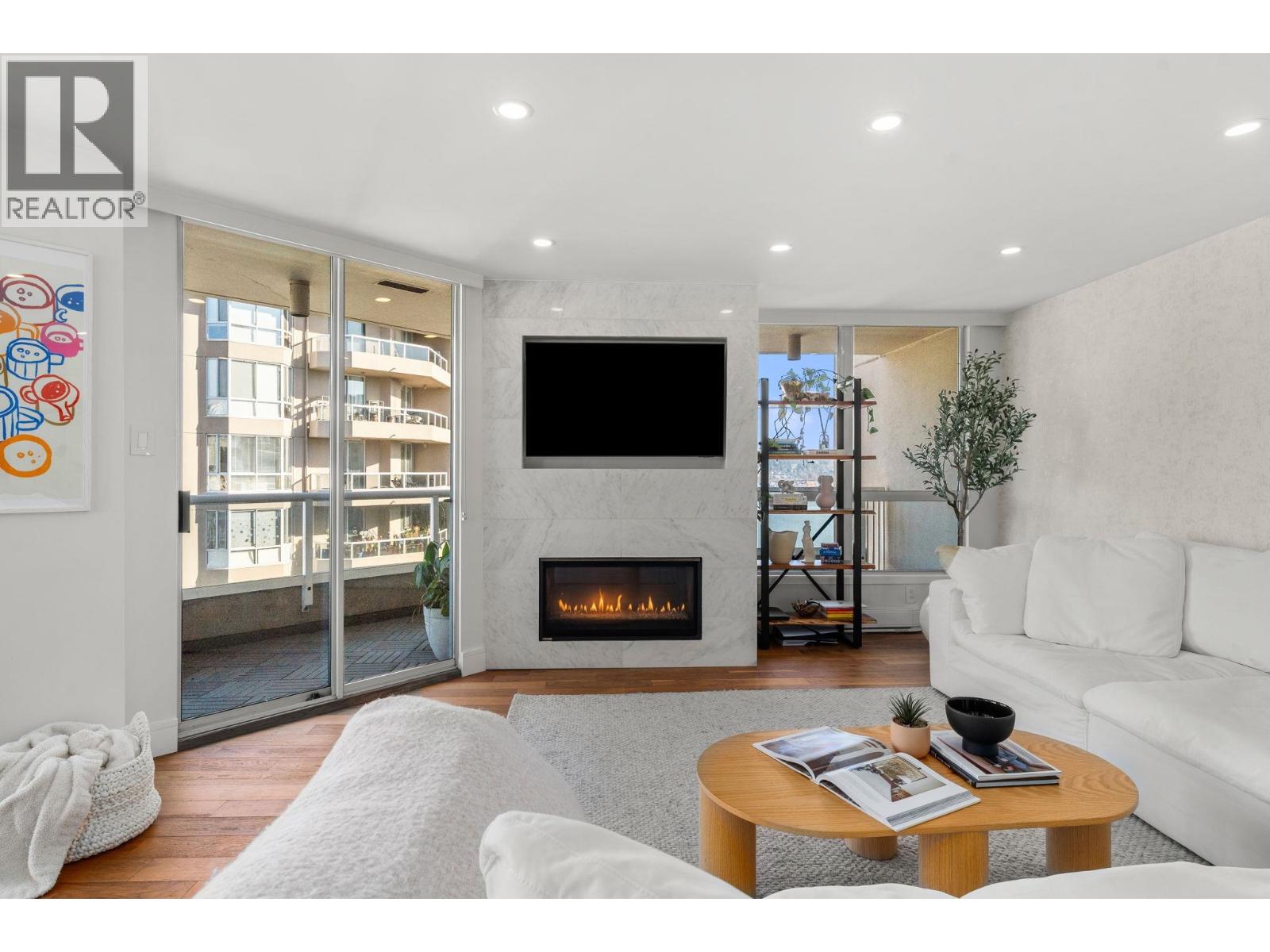 1704 1245 QUAYSIDE DRIVE, New Westminster