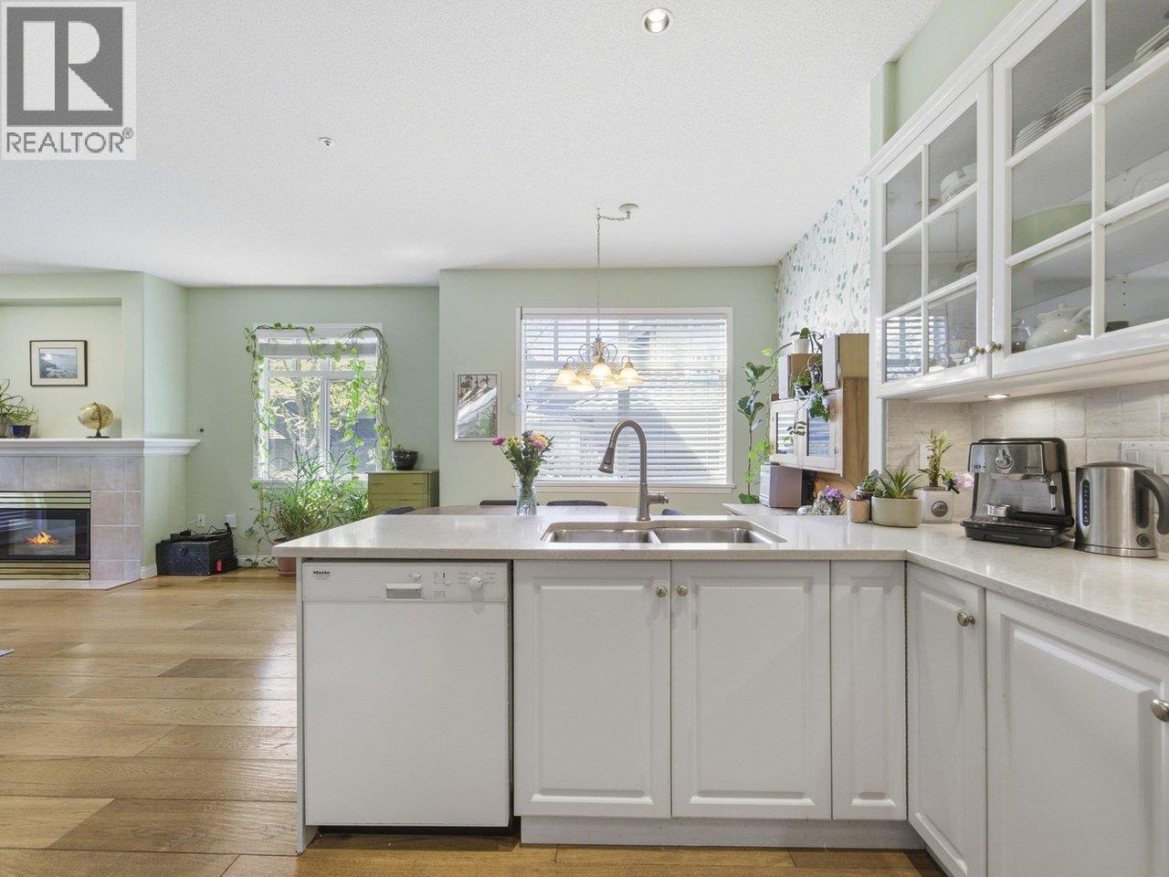 31 5650 HAMPTON PLACE, Vancouver