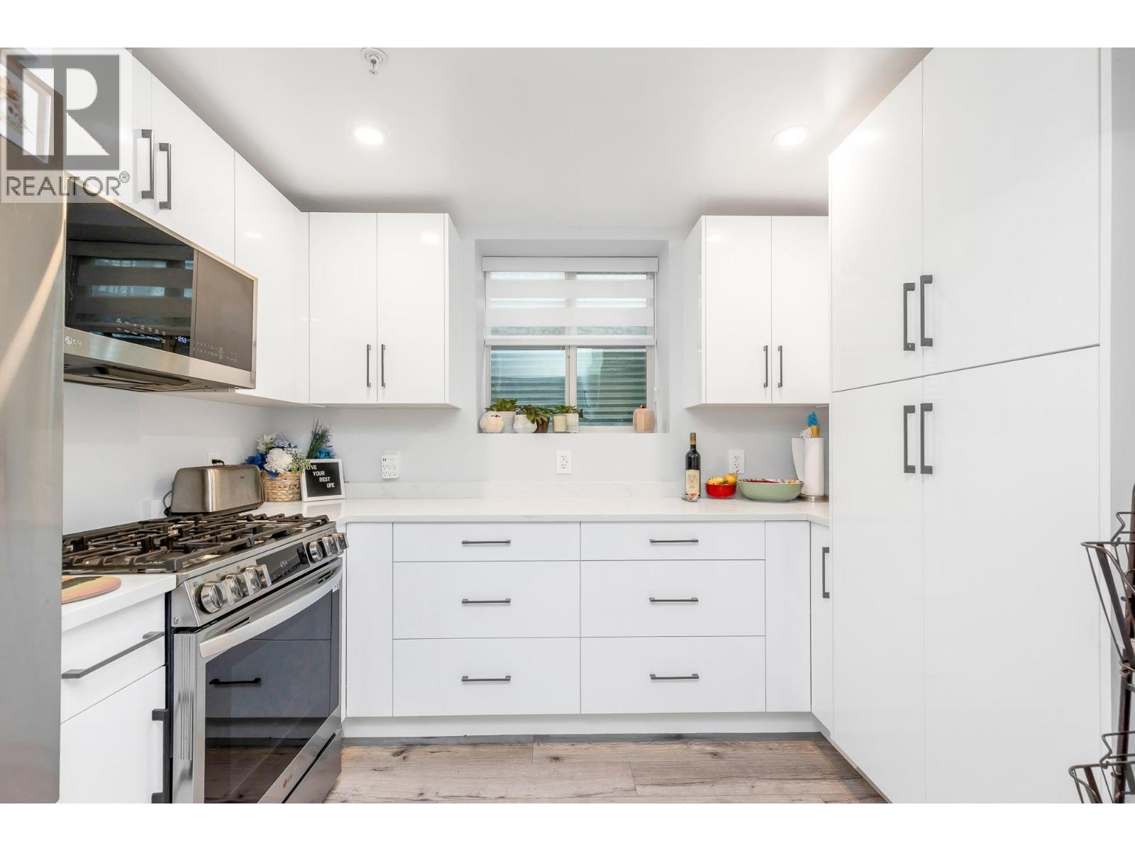 10777 ERSKINE STREET, Maple Ridge