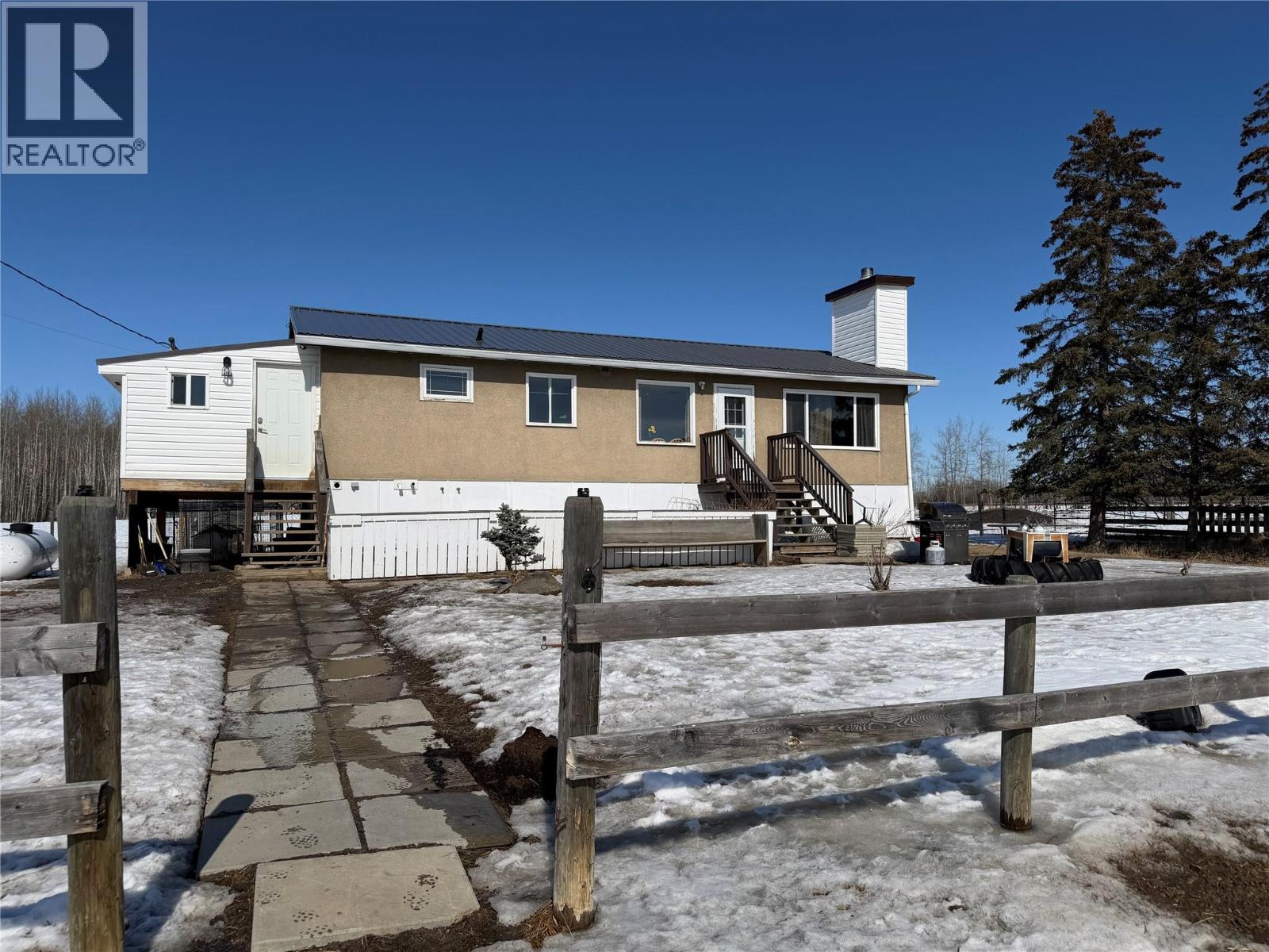 15051 Old Edmonton Highway, Dawson Creek